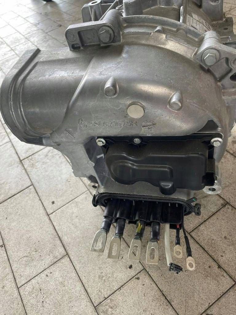 engine electrical Renault Twingo III lift 290H23346R stan as new
