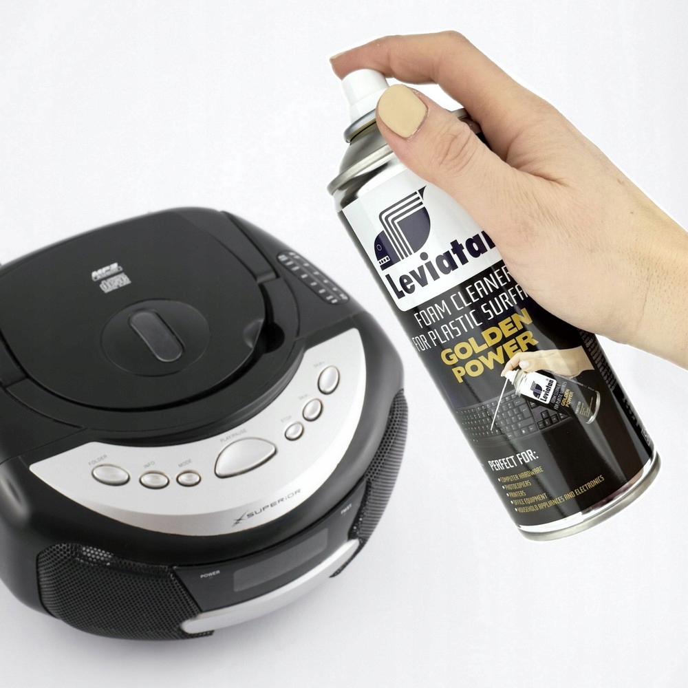 PIANKA CZYSZCZĄCA DO PLASTIKU GOLDEN POWER 400ml Producent Leviatan