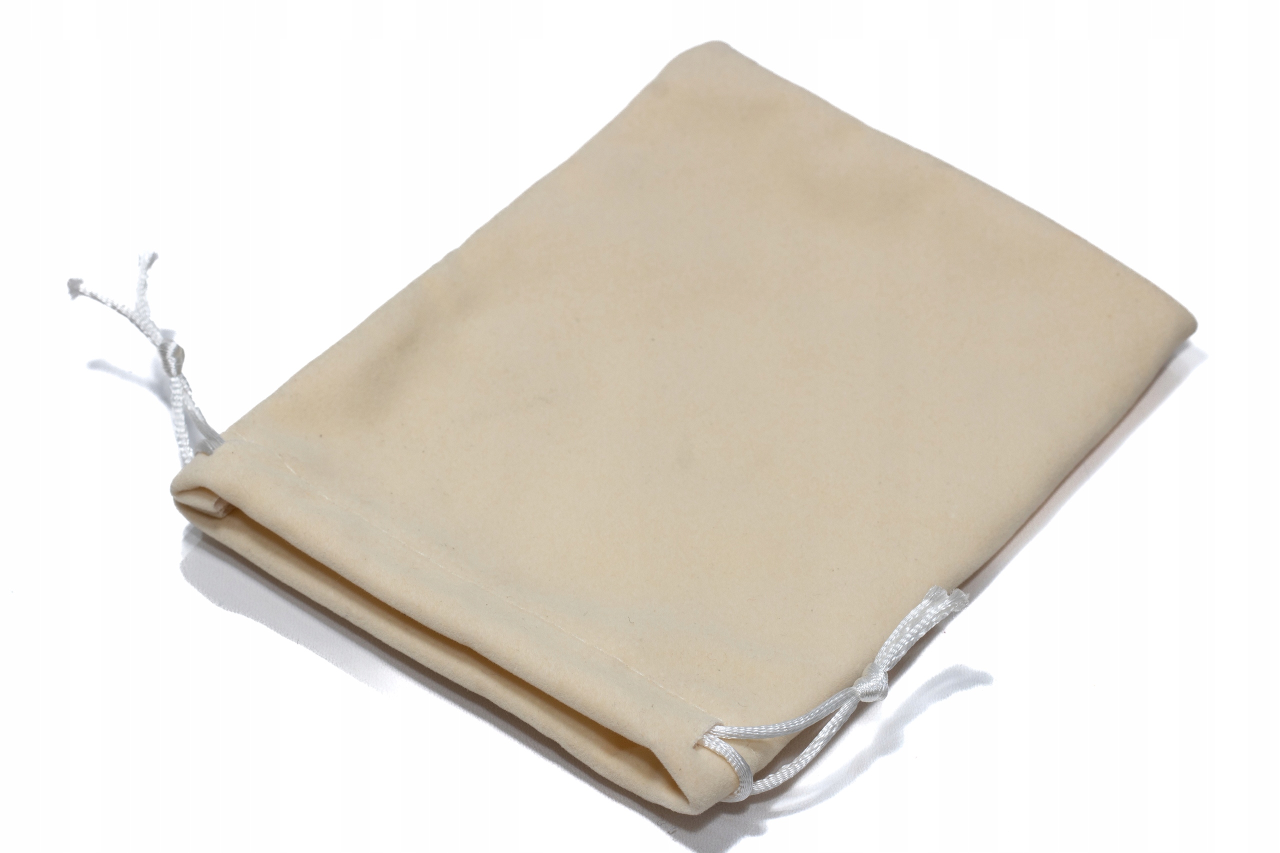 BEŻOWY AKSAMITNY WORECZEK KOŚCI MONETY SAKIEWKA 12 X 15 CM Producent RGFK