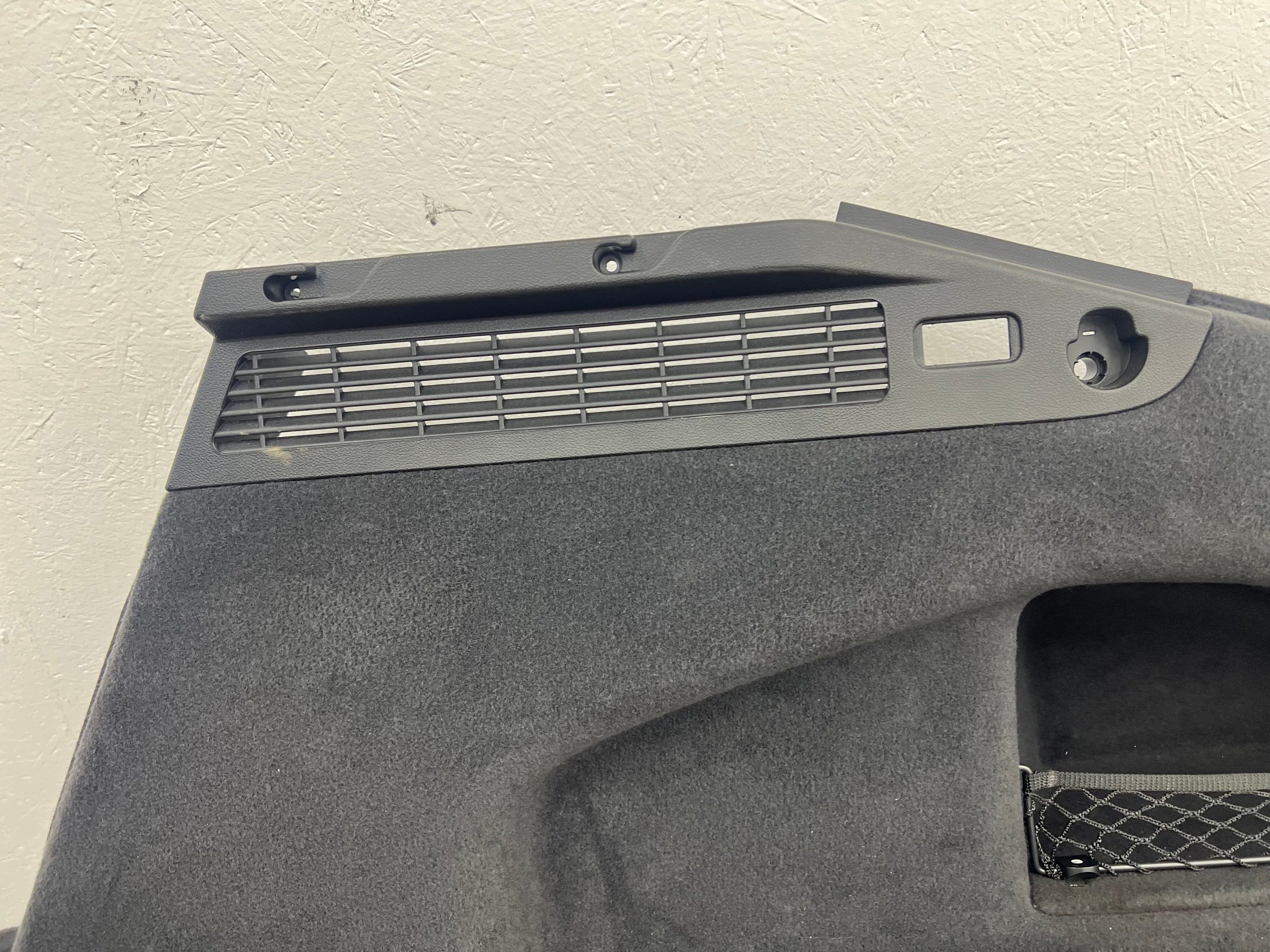 AUDI A7 4G boot upholstery right 4G8863992