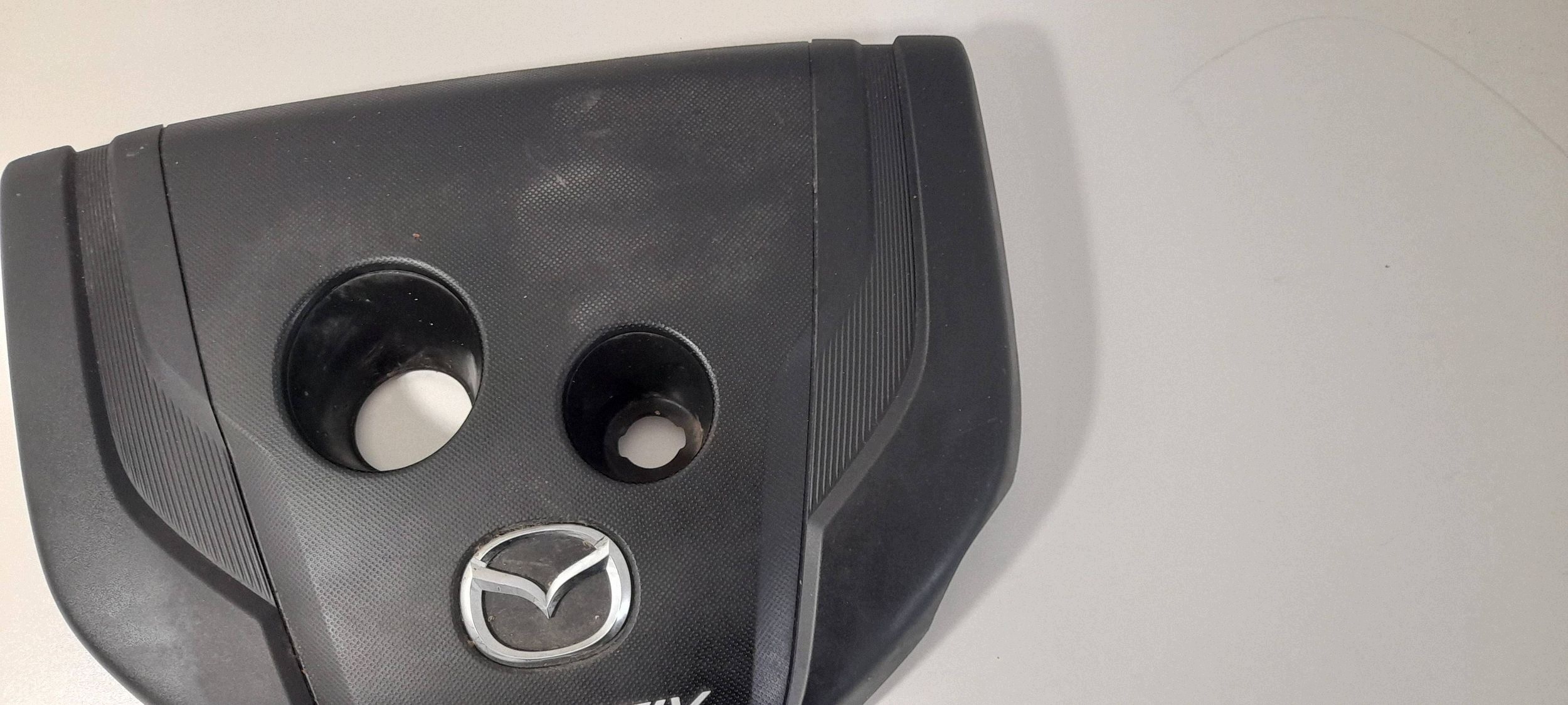Mazda CX-5 II 3 6 CX3 cover upper of the engine (DS126)