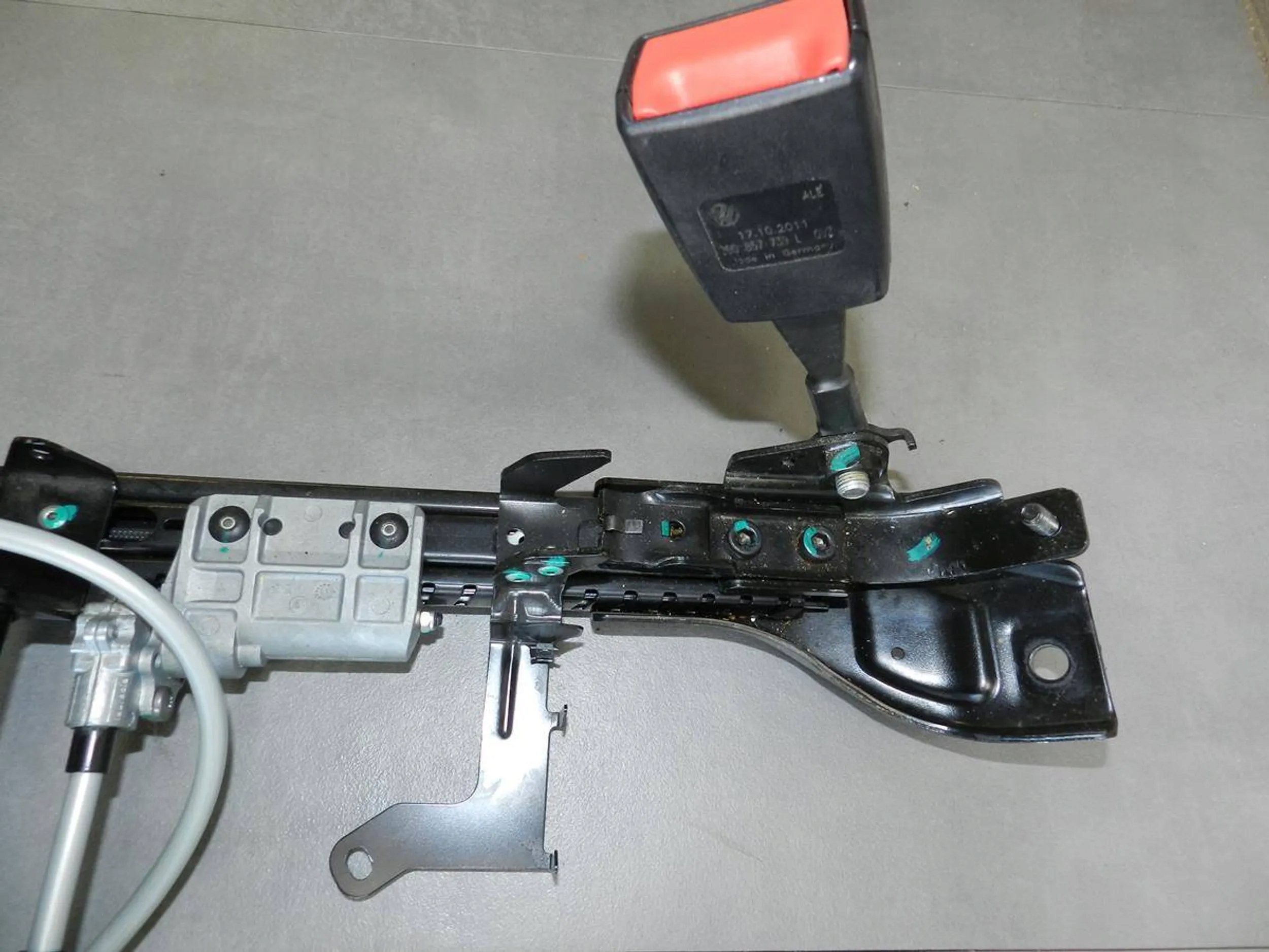 VW Phaeton support seat left 3D5885111G