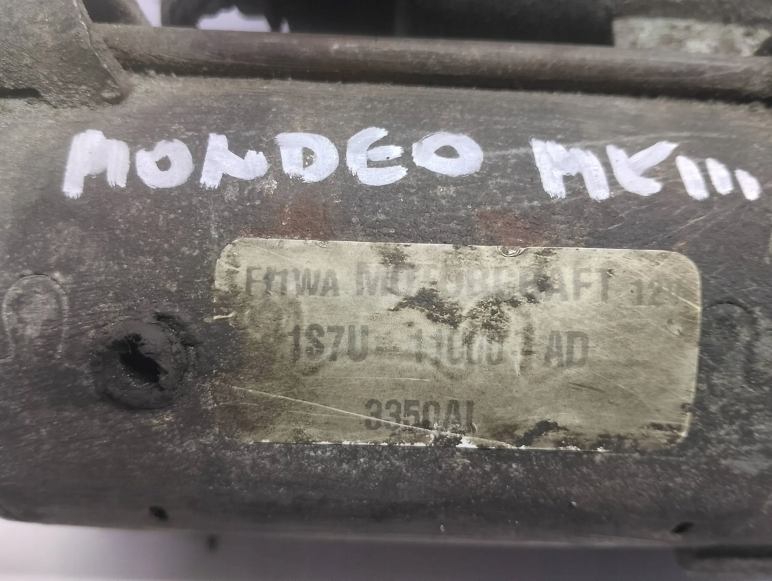 Ford Mondeo Mk III 2000 Rozruszniki Complets 1S7U11000AD