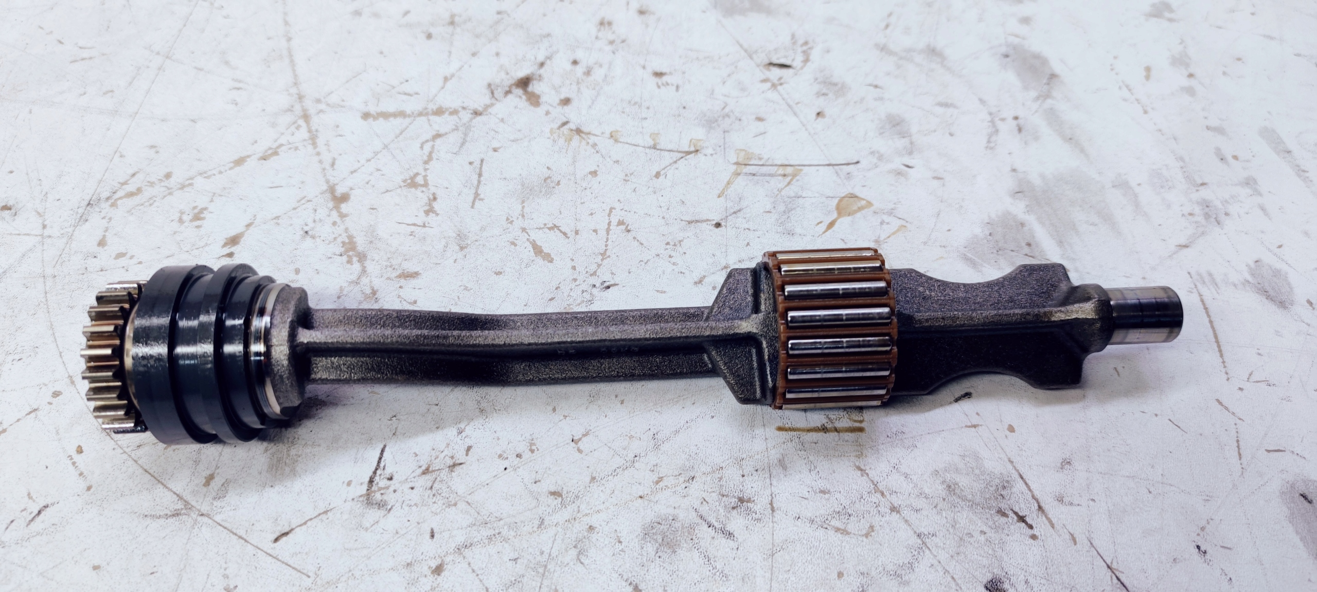 vačka BALANSUJACY AUDI A3 VW SEAT 06H103333B