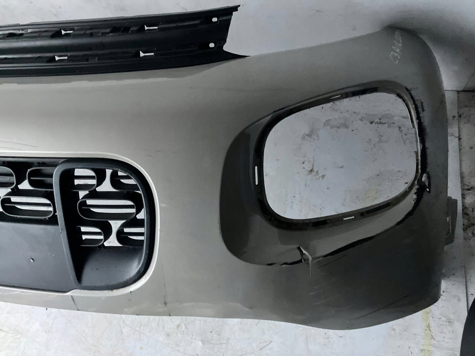 bumper front grill grille grid CITROEN C3 AIRCROSS KVJ