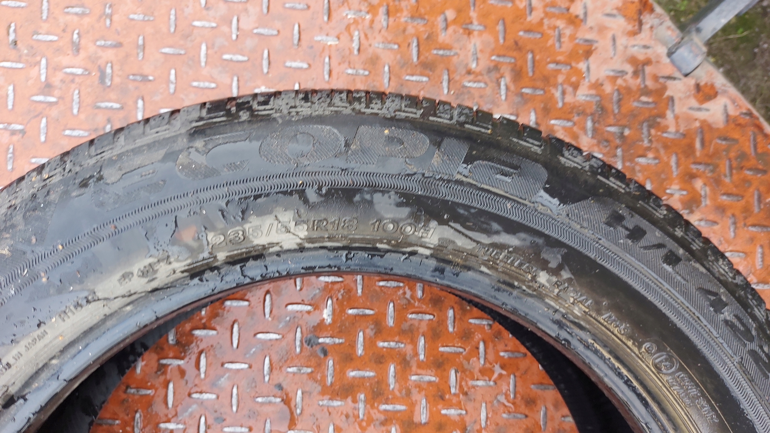 BRIDGESTON ECOPIA HL 422 plus 235/55R18 tyres summer 5,5mm