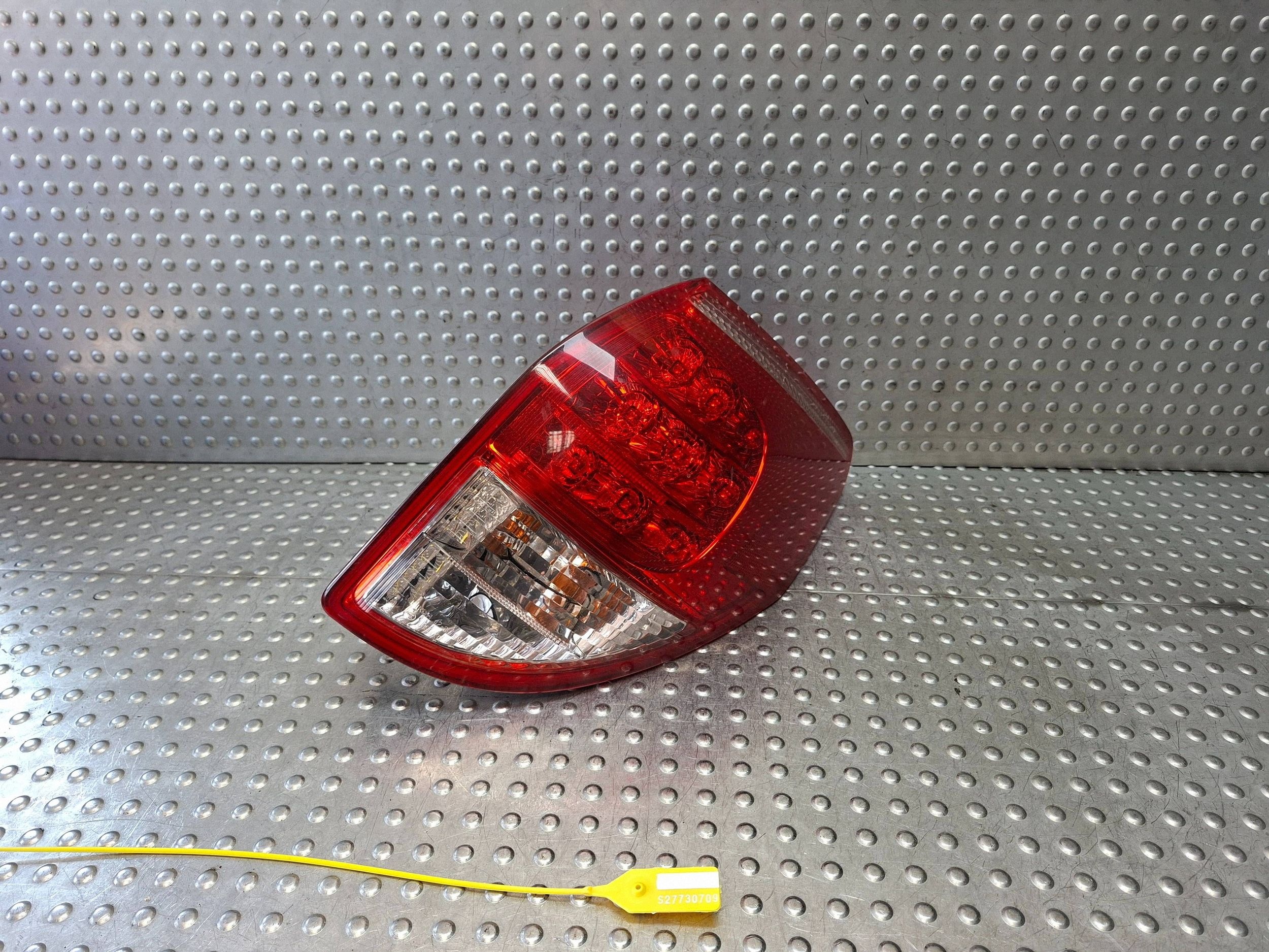 light rear part right TOYOTA RAV4 III 06-09 EU