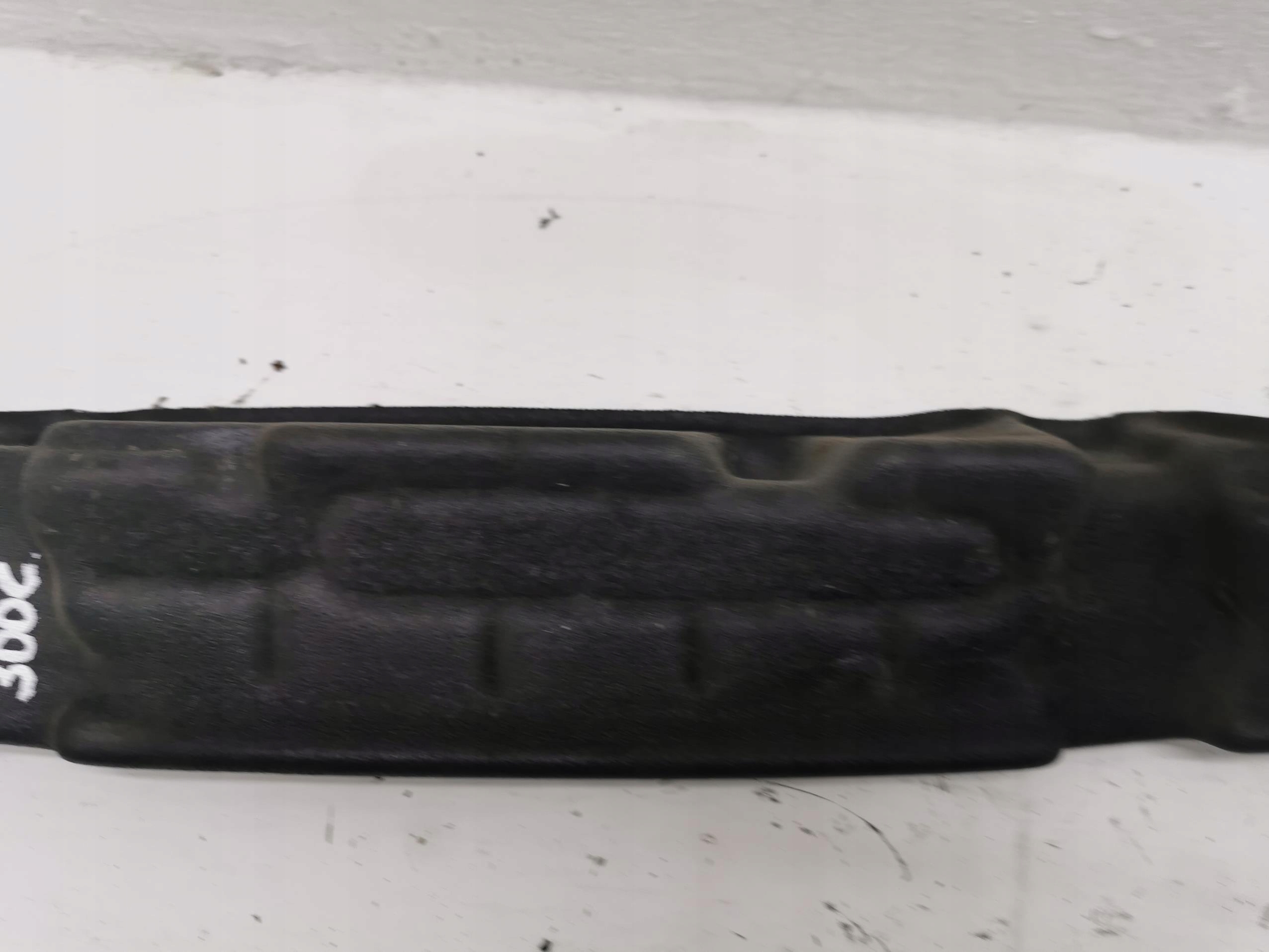 kryt blatníku levý předek CHRYSLER 300C 04-10