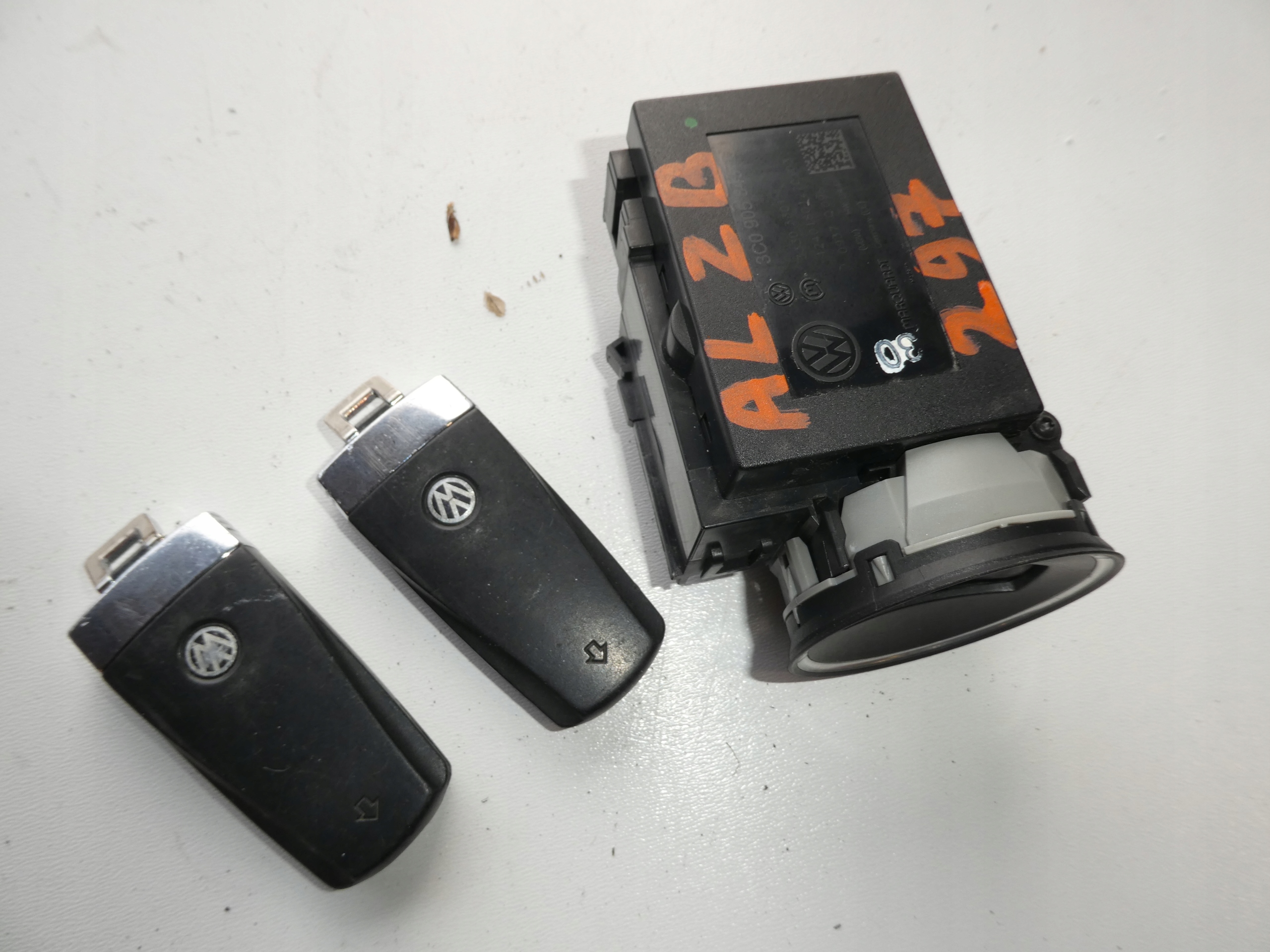VW PASSAT B6 ignition Z KLUCZEM 3C0906843Q