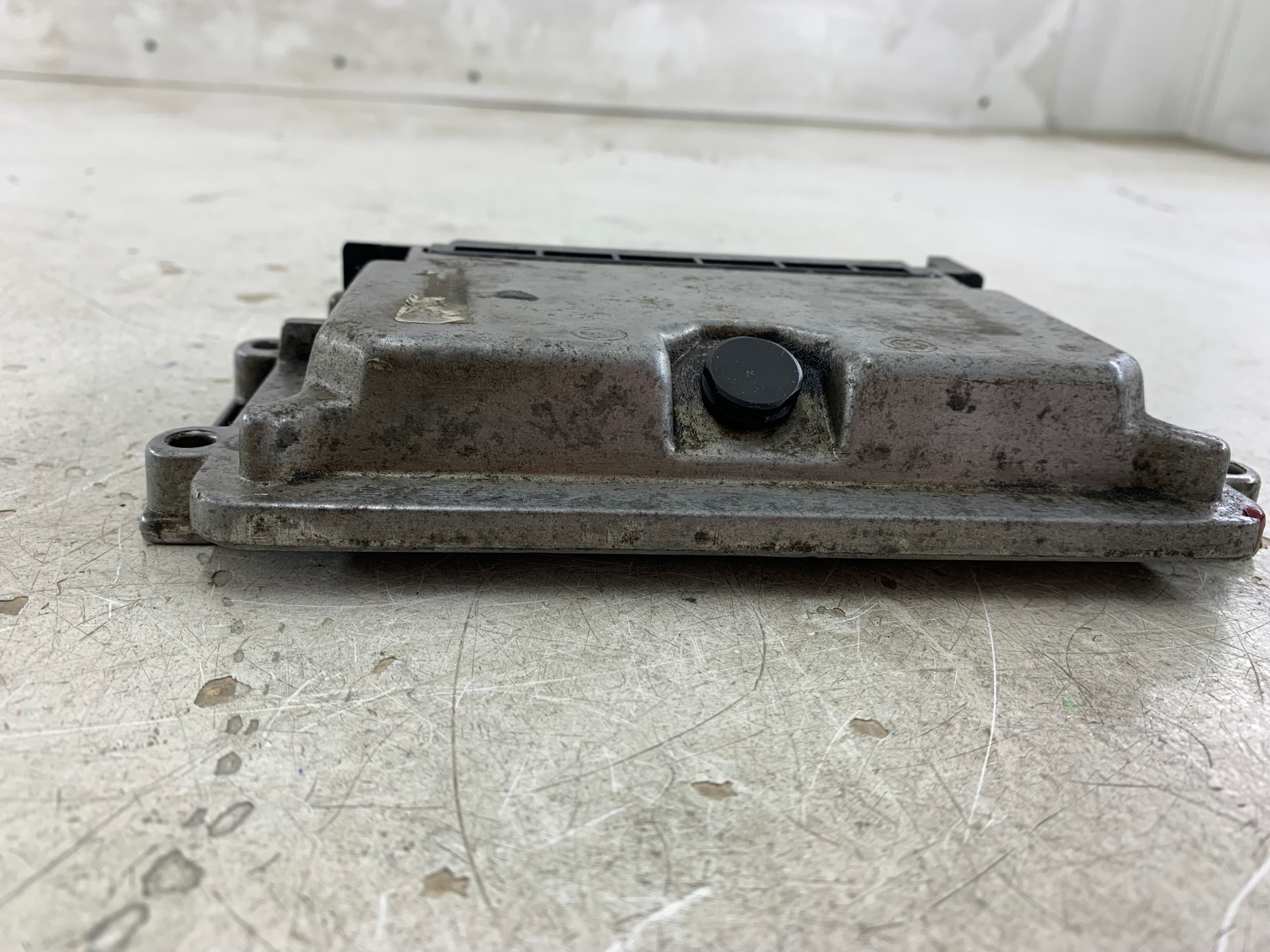 PEUGEOT 206 1.4 control unit of the engine 9632693780