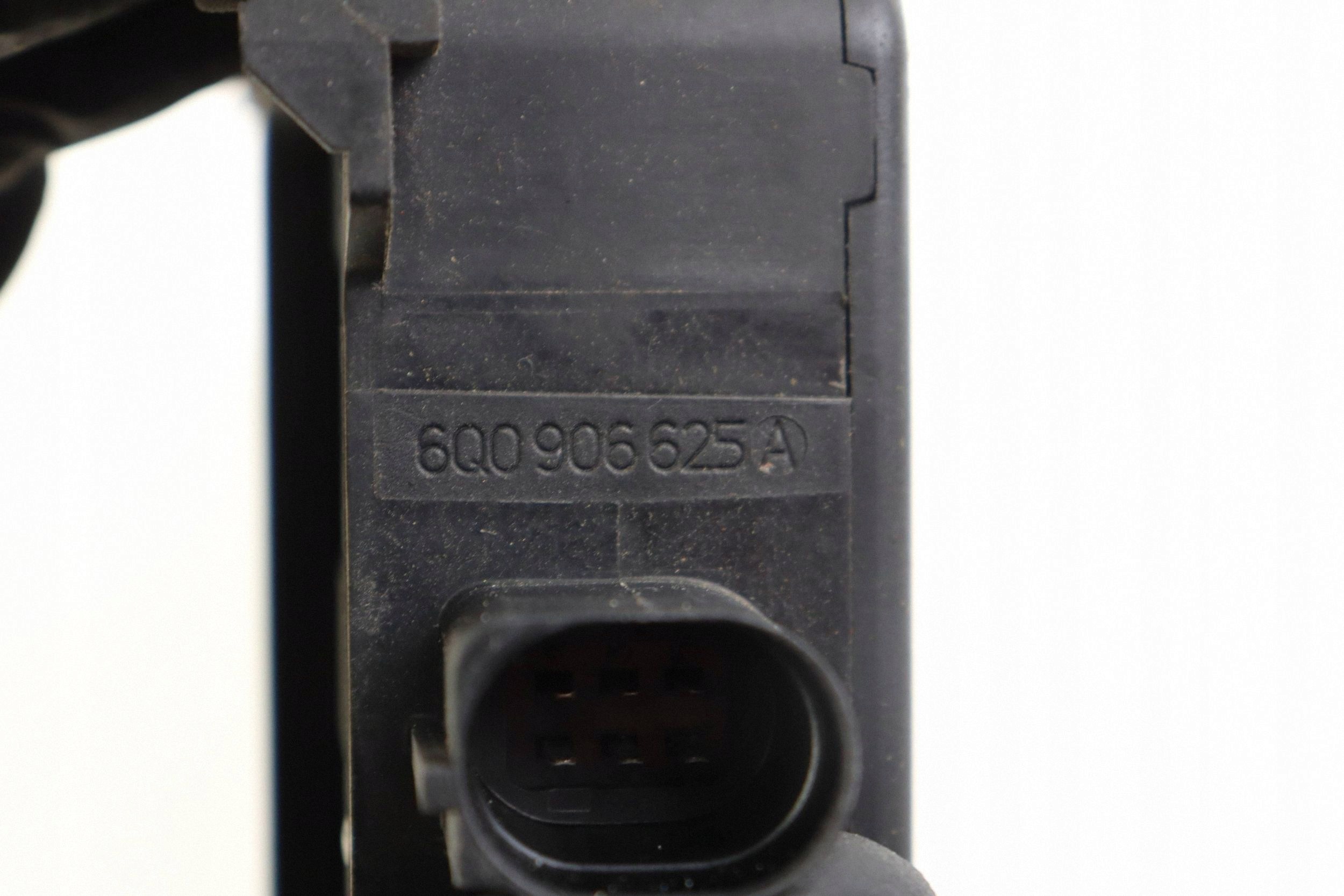 SEAT IBIZA III VW POLO 9N FABIA e VALVOLA elettromagnetico 6Q0906625A