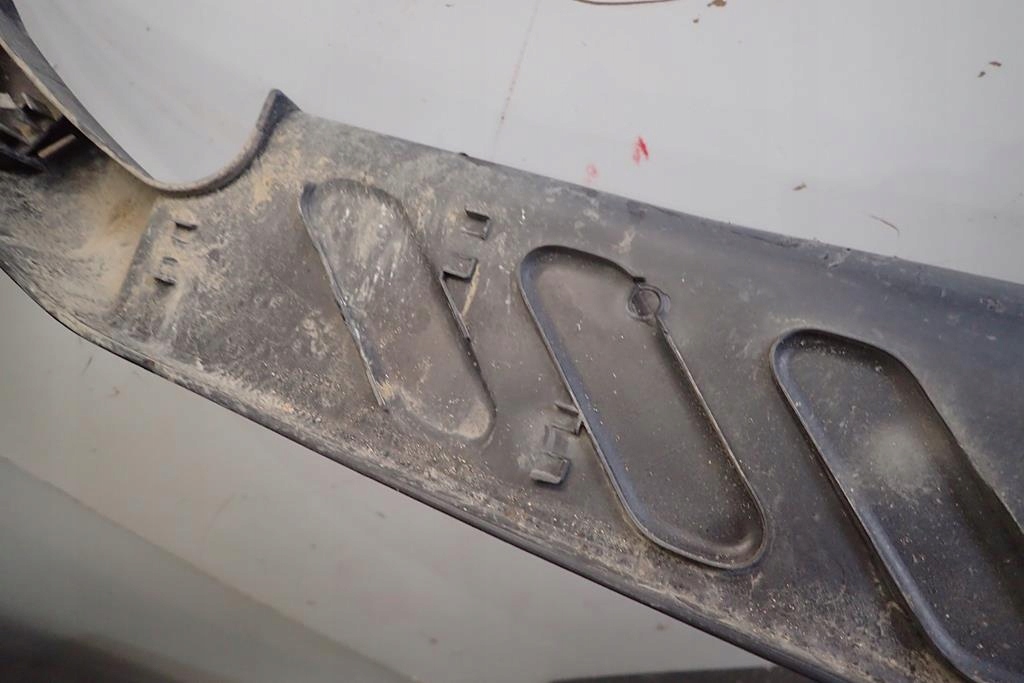 COUVERTURE PARE CHOC ARRIÈRE NISSAN NAVARA NP300 15