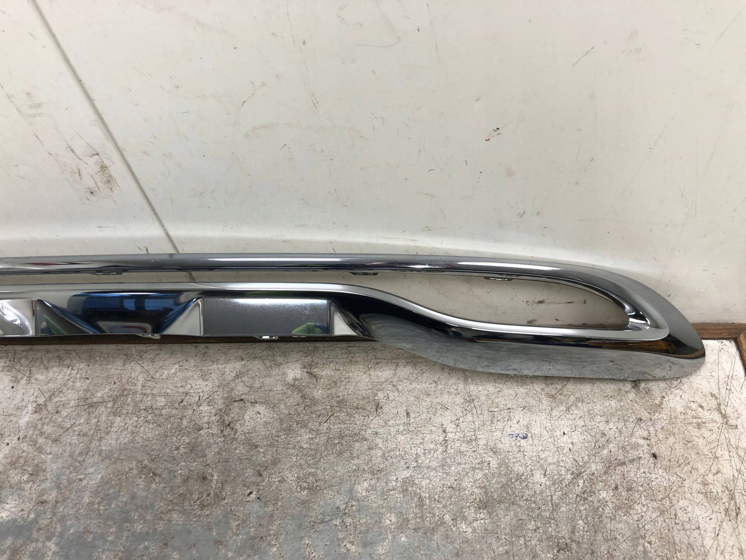 diffusore CHROM Paraurti posteriore MERCEDES W214 A2148853401