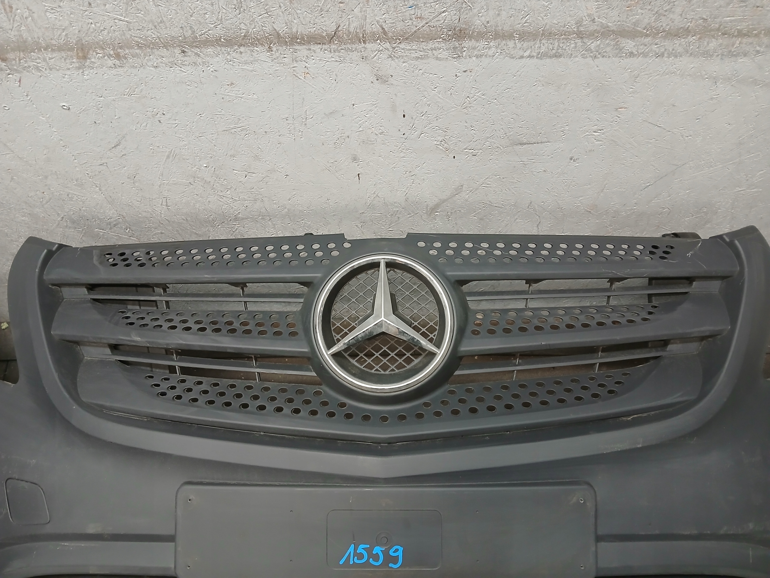 nárazník předek MERCEDES VITO W447