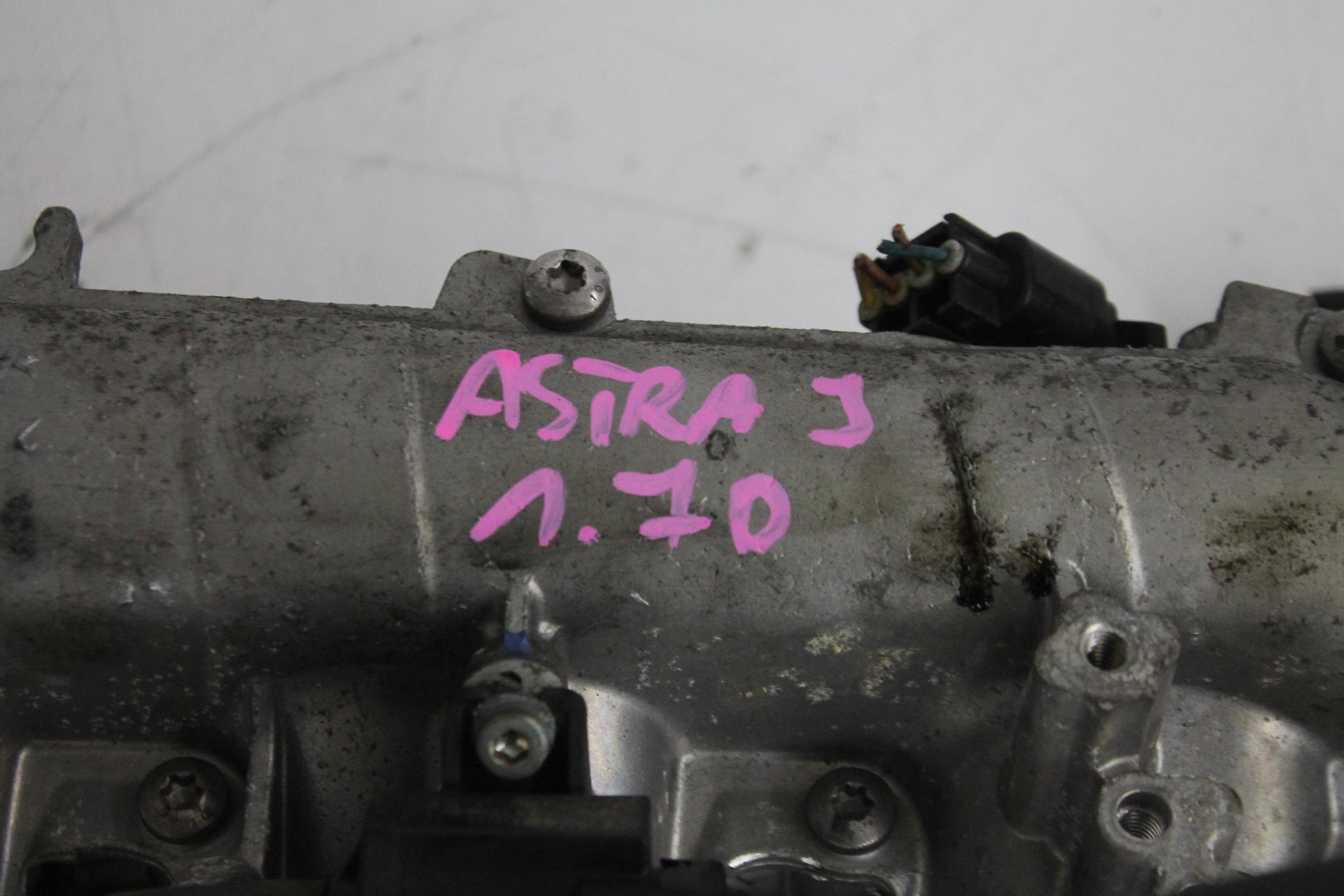 intake manifold 8973858235 ASTRA J 1.7 CDTI