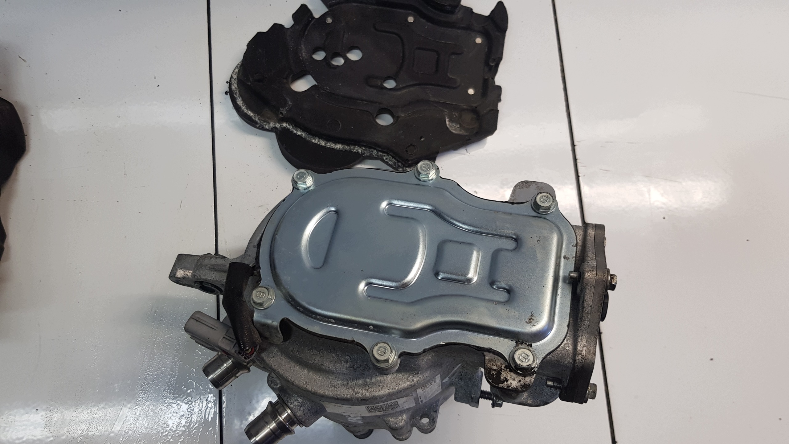 RENAULT CLIO V CAPTUR II MEGANE IV E-TECH starter alternator 231B15778R