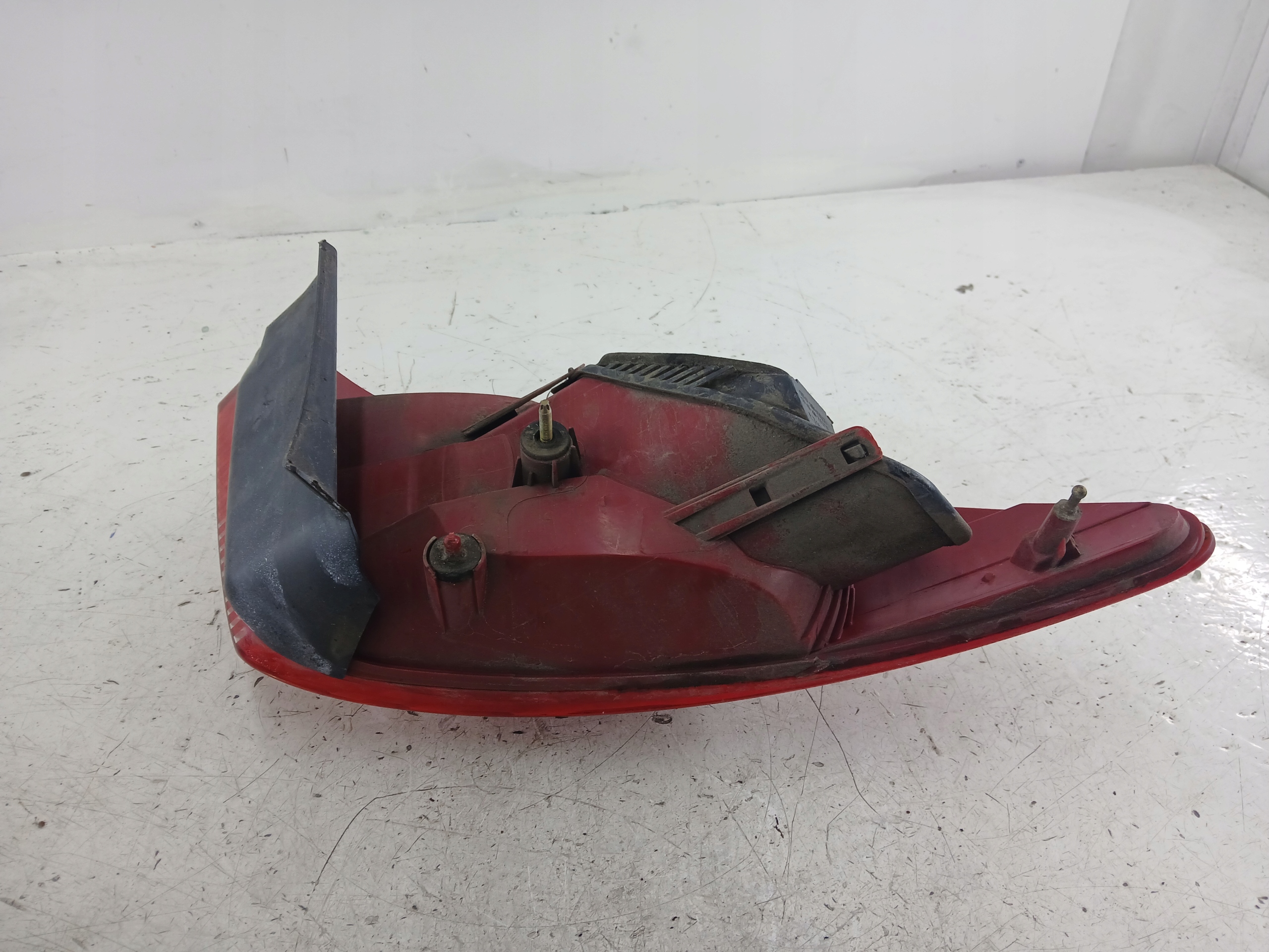 PEUGEOT 407 SW light right rear part