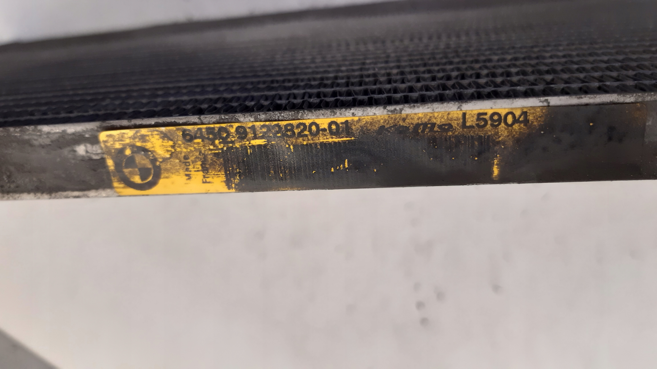 Radiateur climatisation 9122820 BMW E61 LIFT