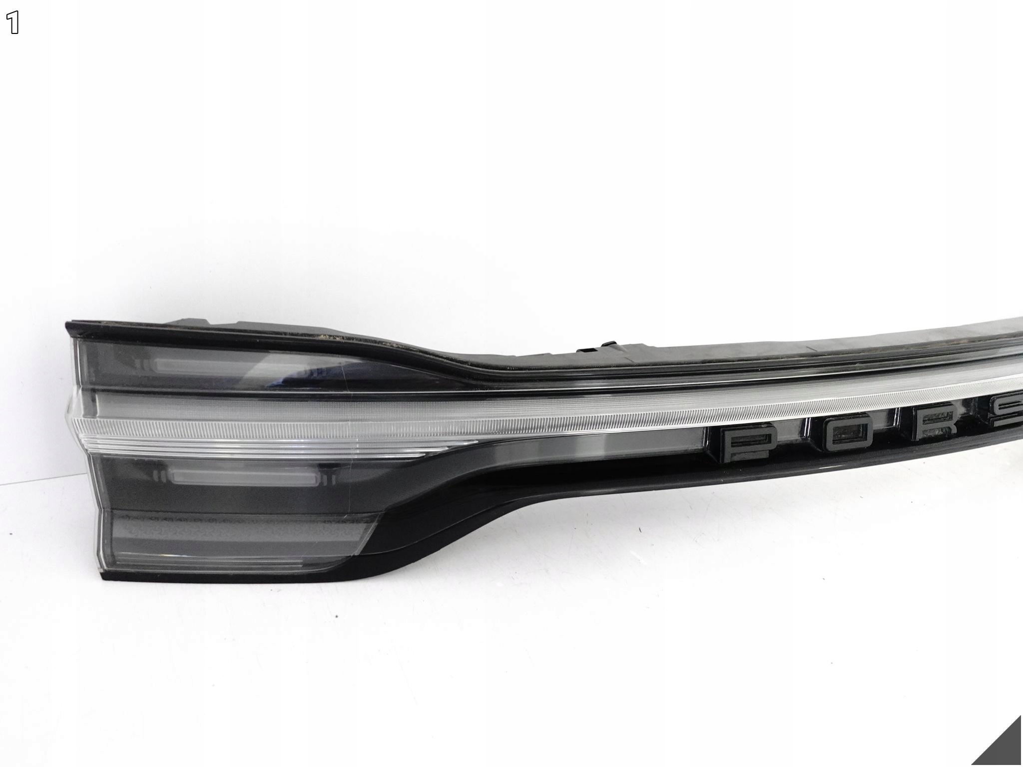 PORSCHE MACAN 95B LIFT 18-24 GTS light cap LED rear part EU EXCLUSIVE