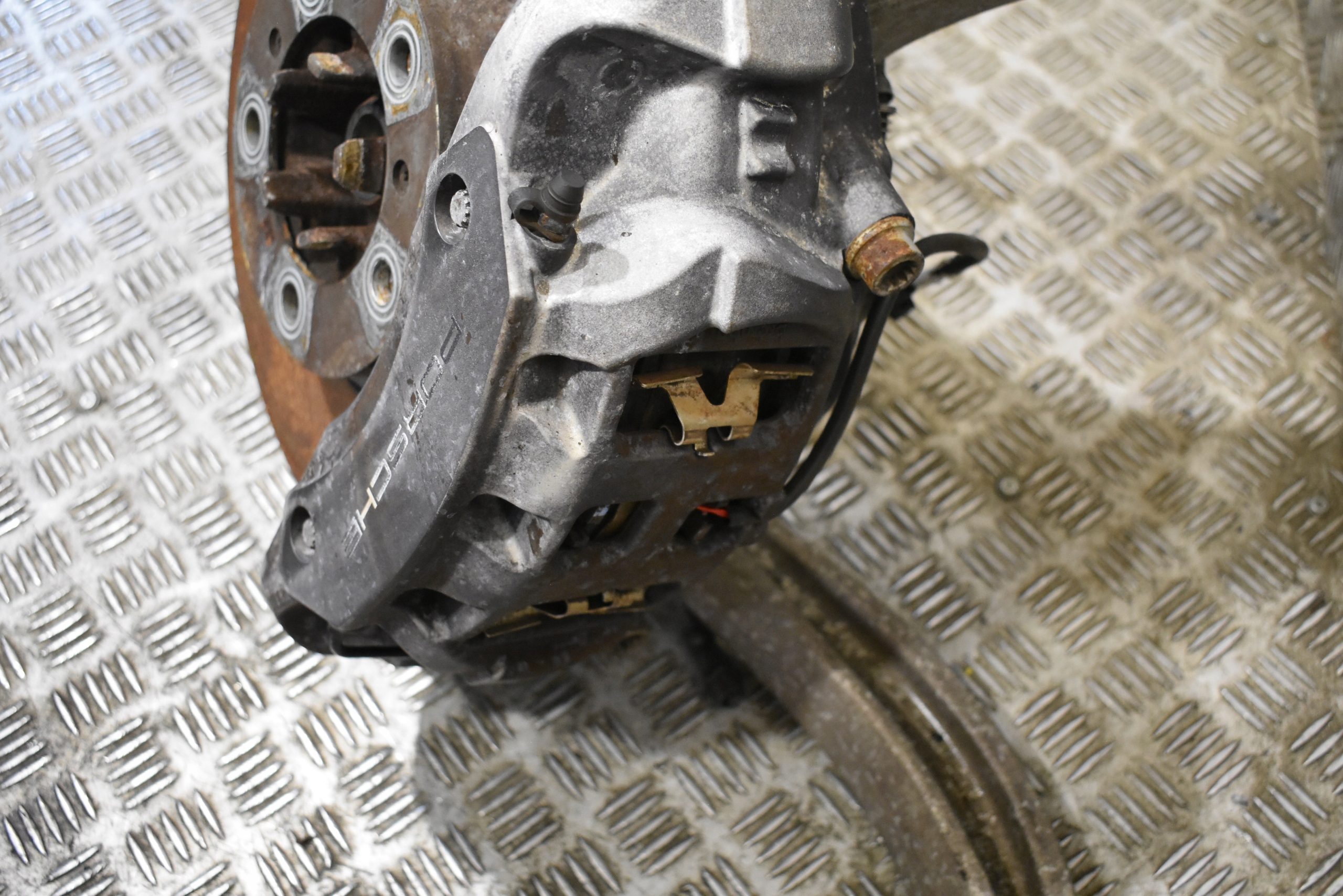IDEALNE sususpension front front left PORSCHE CAYENNE 9Y 9Y0407241B 1