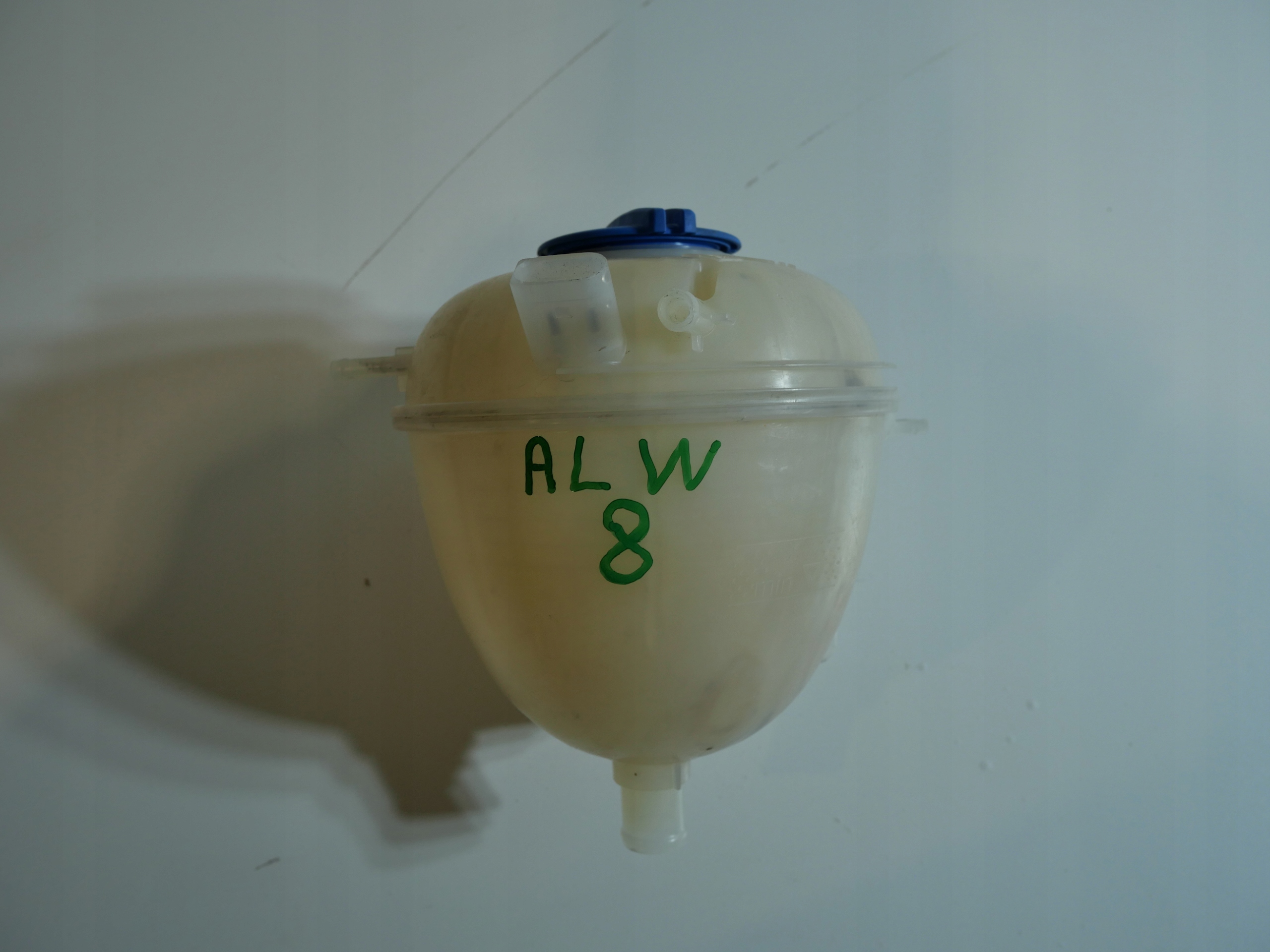 VW T6 water tank 7E0121407B
