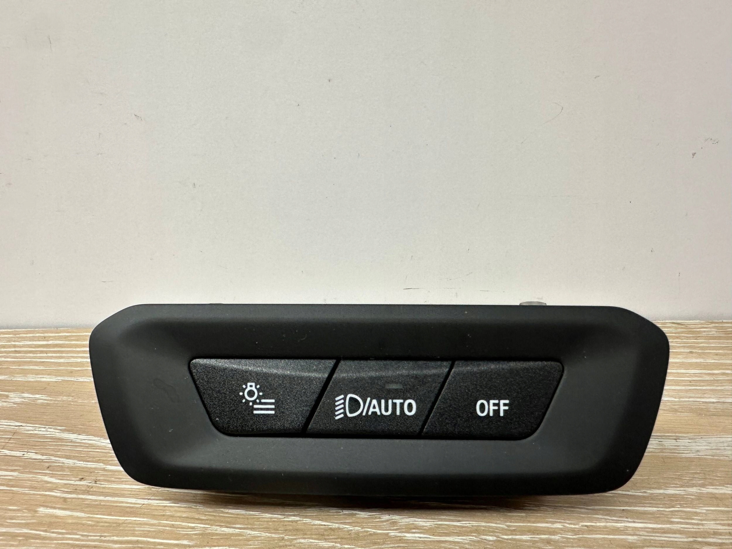 window control switch front BMW X1 U11 25496912