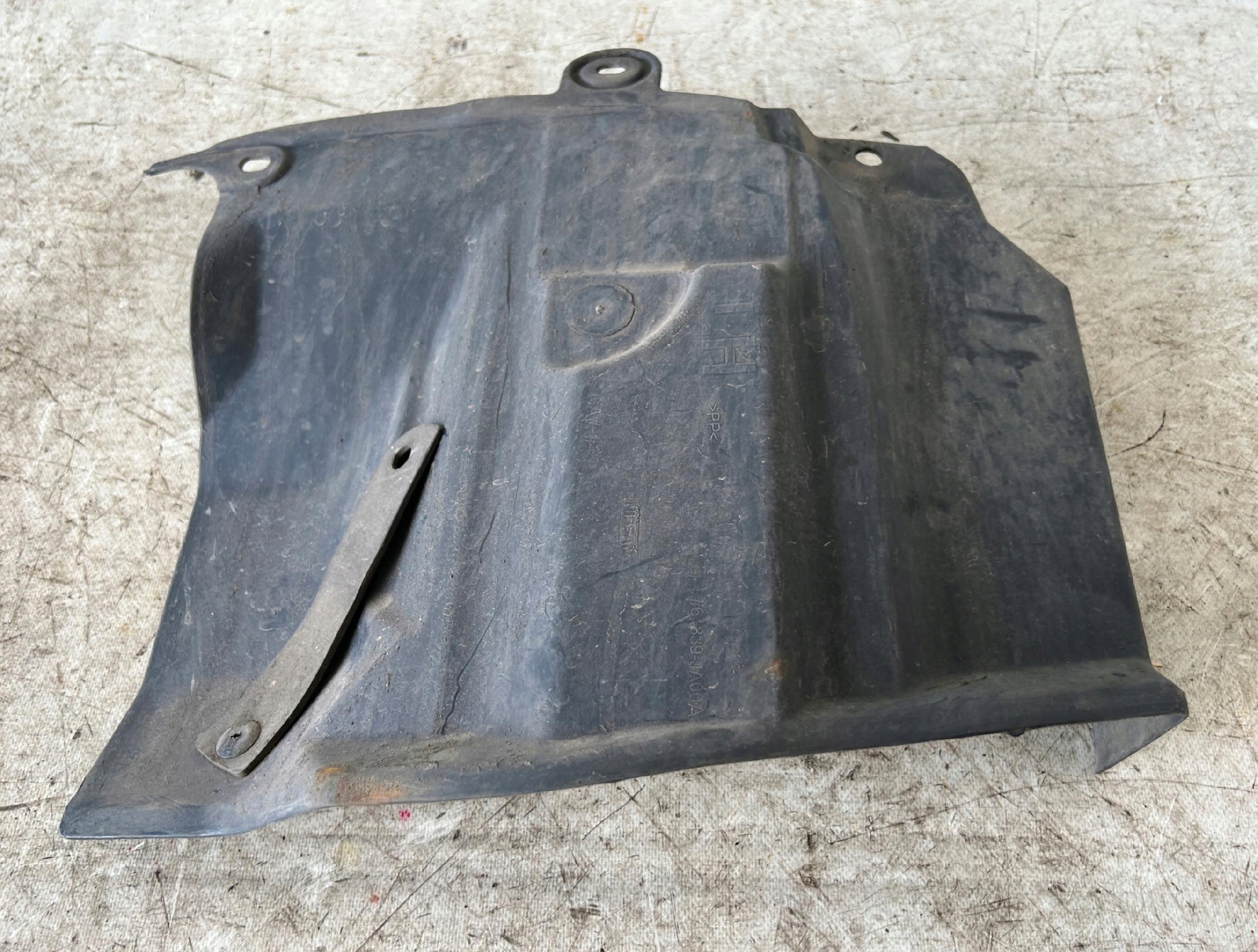 cover chassis left front NISSAN MAXIMA A35 09