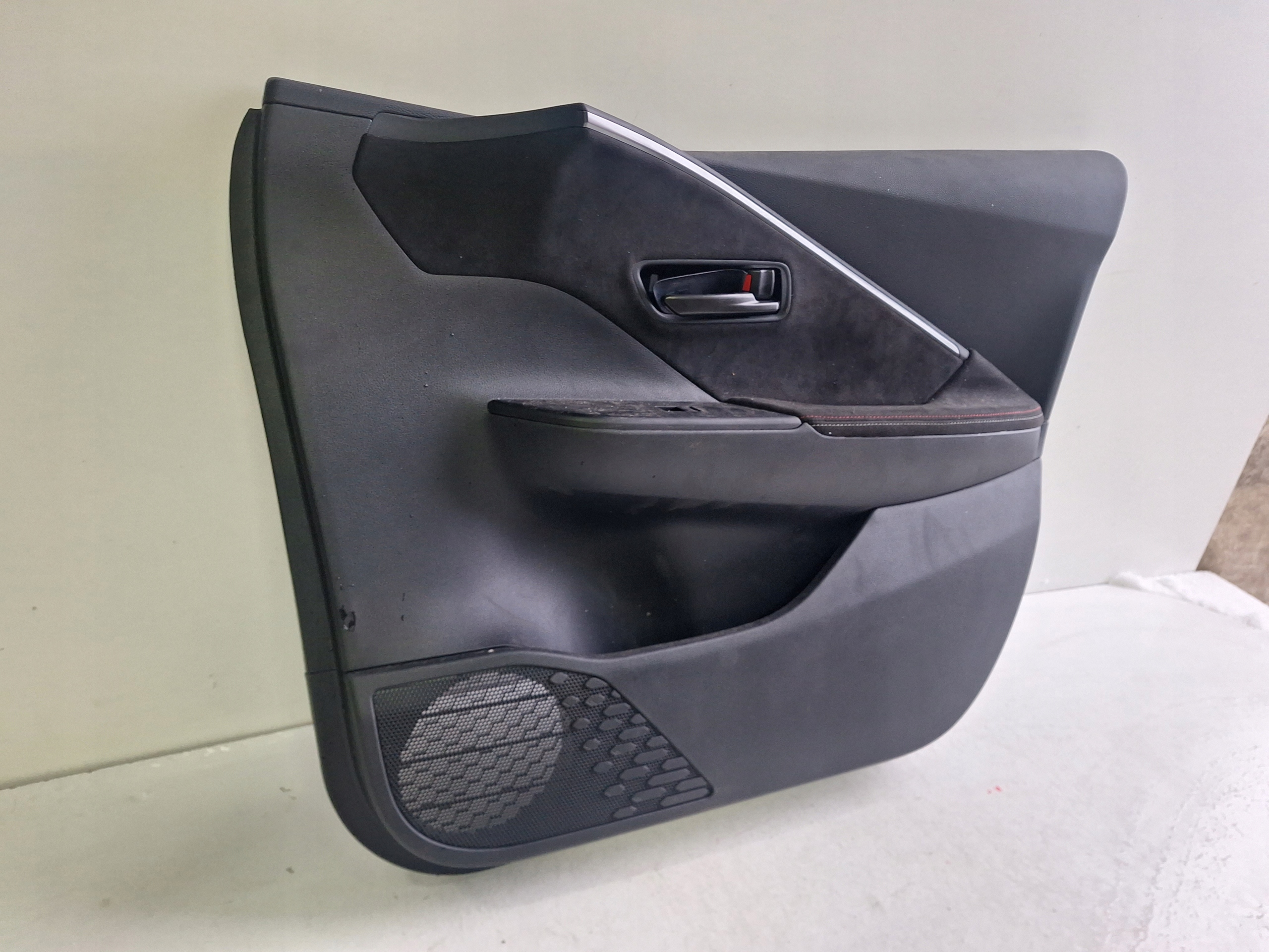 TOYOTA CH-R GR II 23-> side upholstery right front