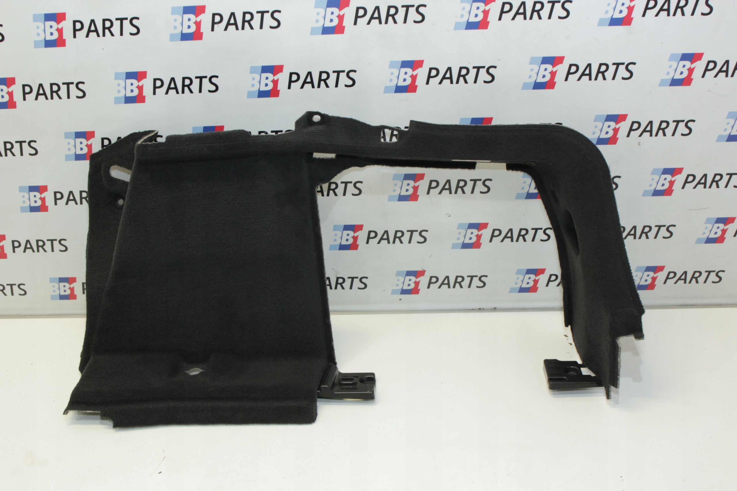 BMW F36 boot upholstery right 7337214