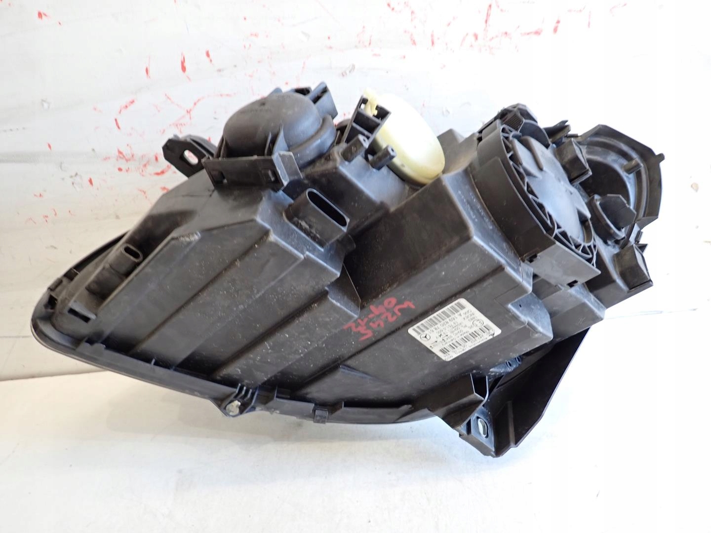 light front front right MERCEDES B-KLASA W245 2004-2011 A2468207861