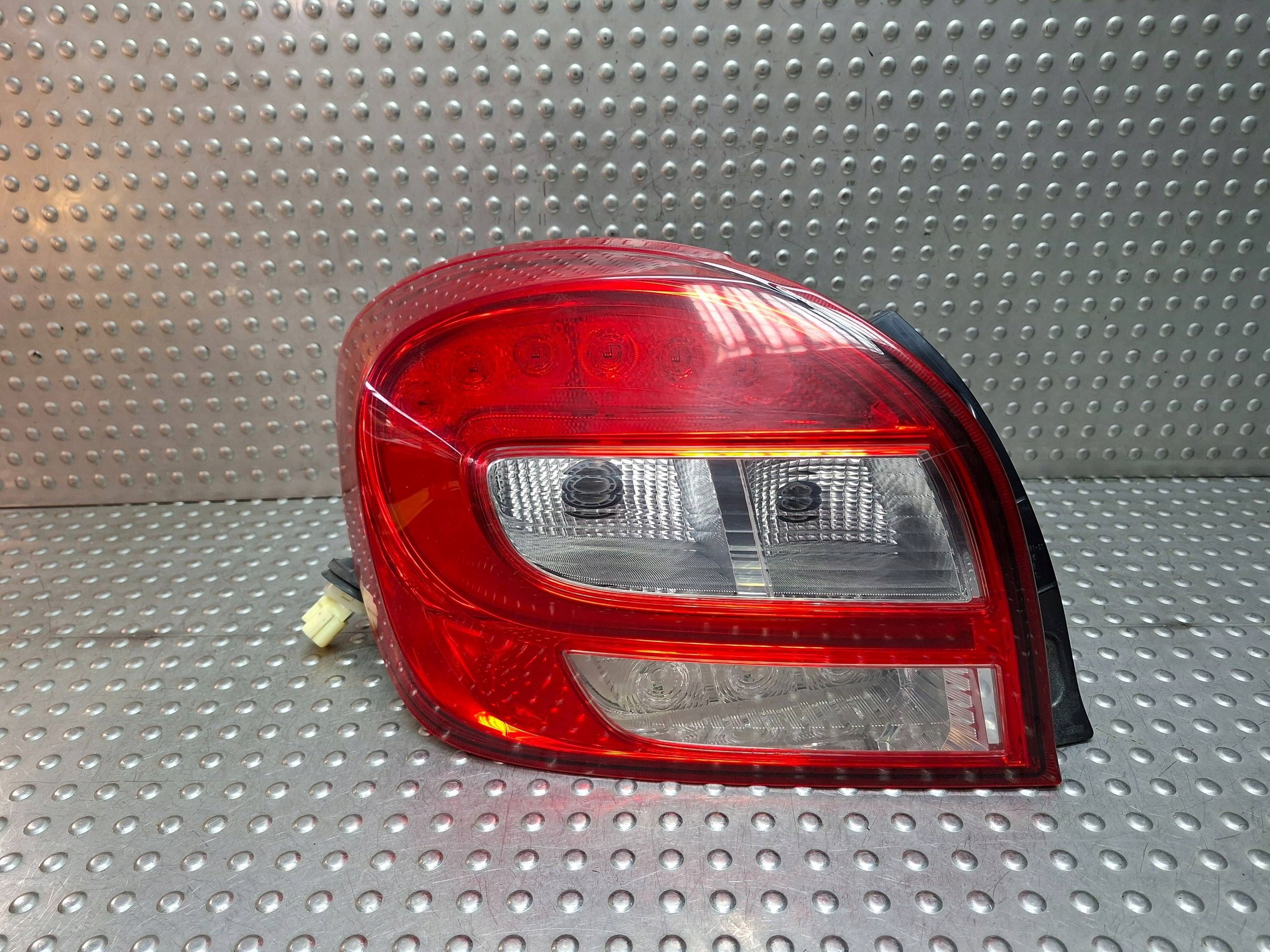 light rear part left LED SUZUKI BALENO II 15- EU