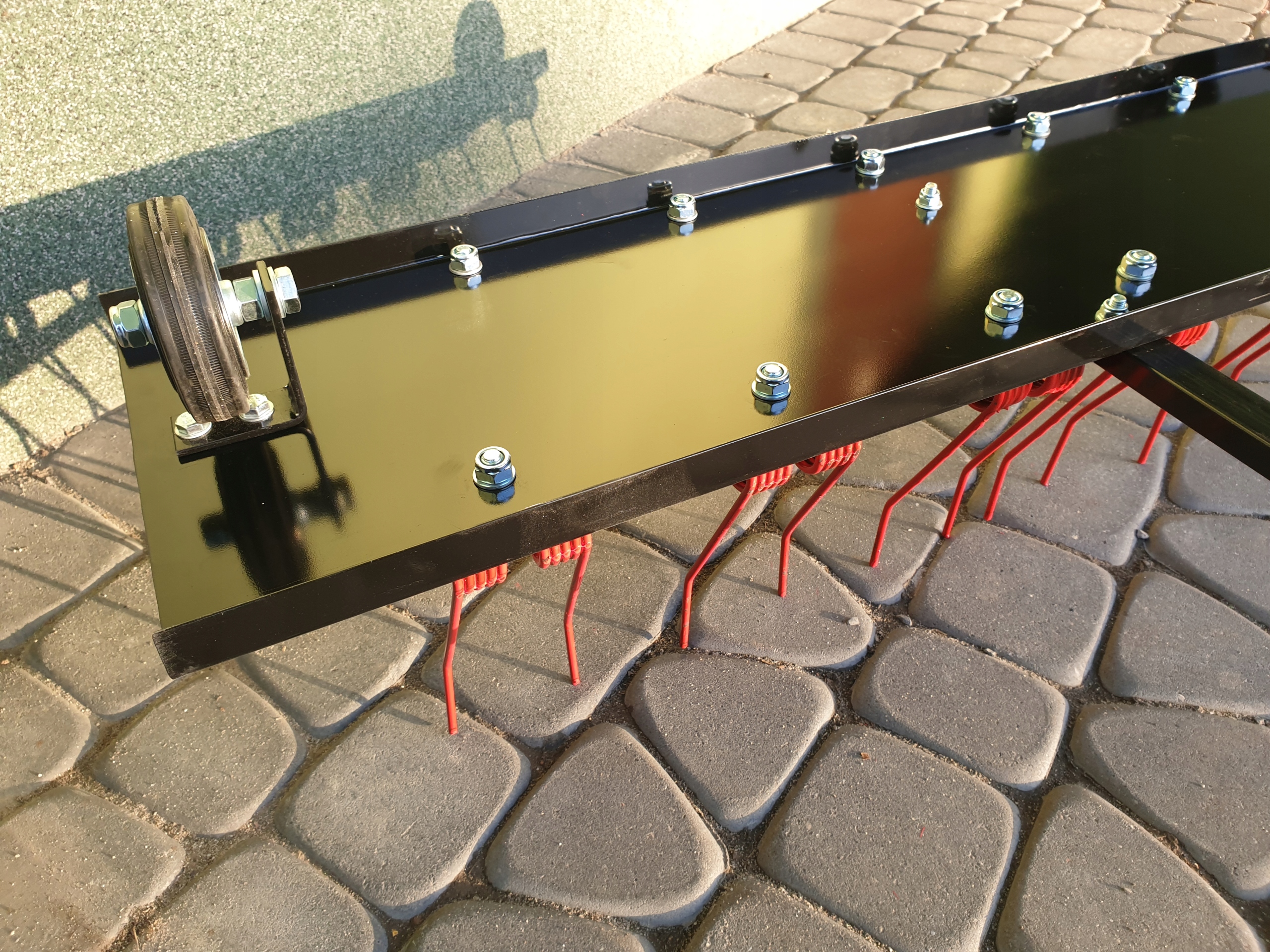 Aerator Wertykulator Brona do Traktorka kółka PL Waga narzędzia 10.5 kg