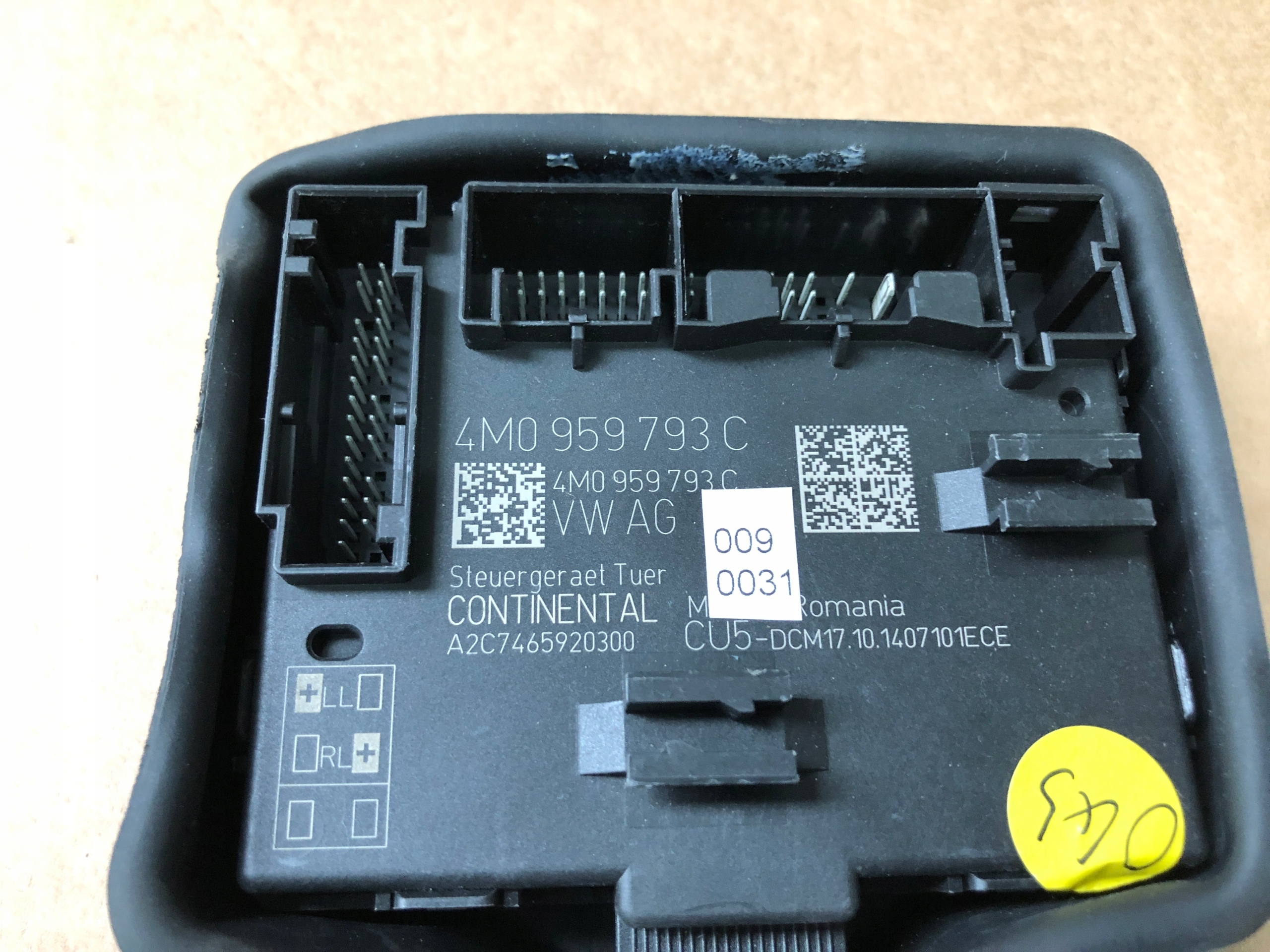 AUDI A4 A5 Q7 unité de commande électronique uce module portière 4M0959793C