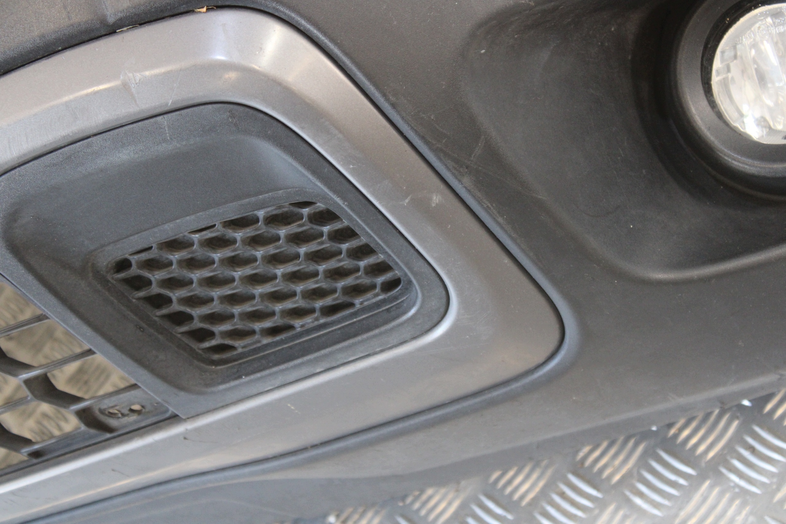 bumper front front complete 4 X PDC JEEP RENEGADE 1.0T