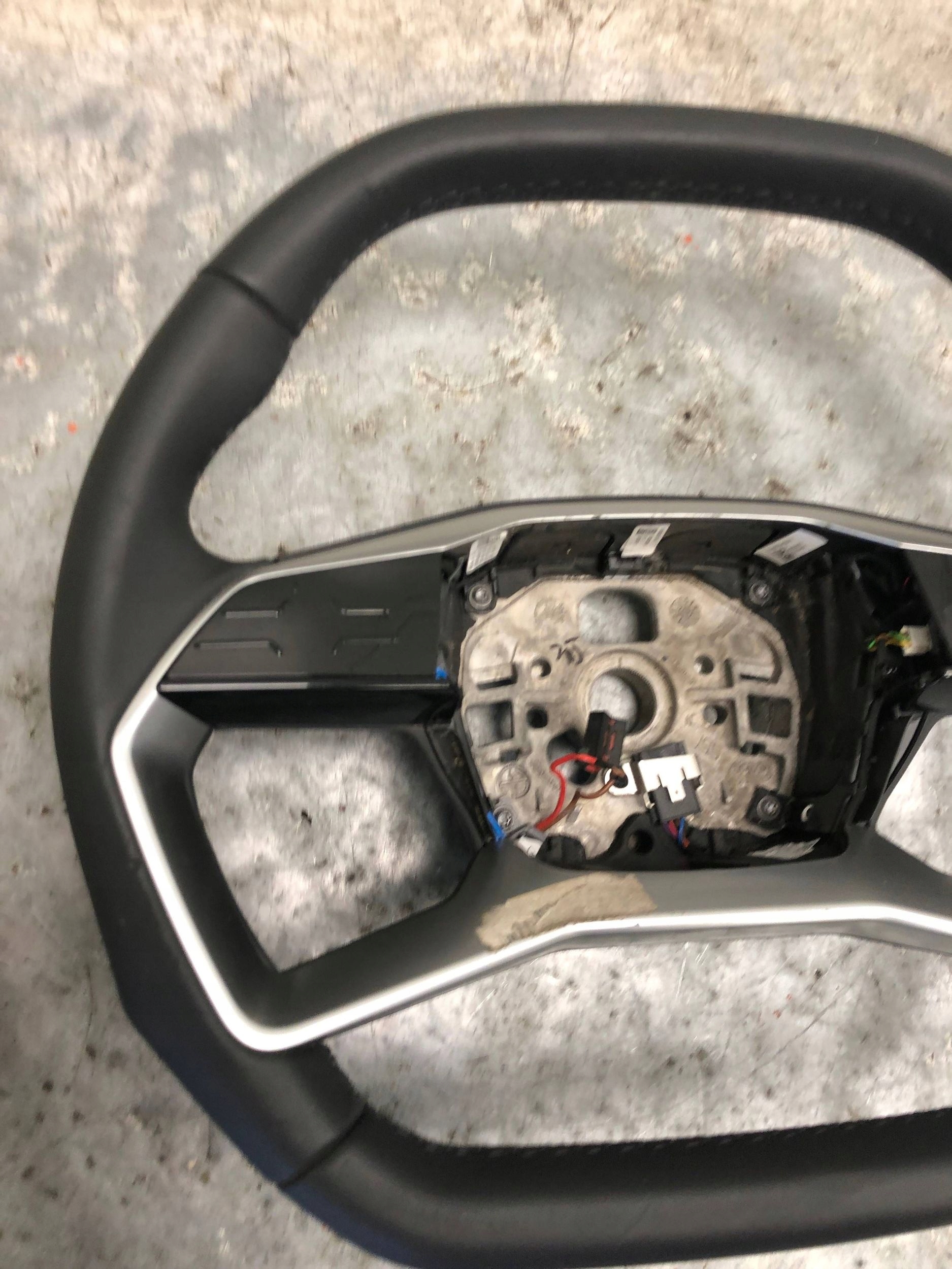 steering wheel, leather MULTIFUNKCJA DOTYKOWA with shifting AUDI Q4 E-TRON 89A419091H