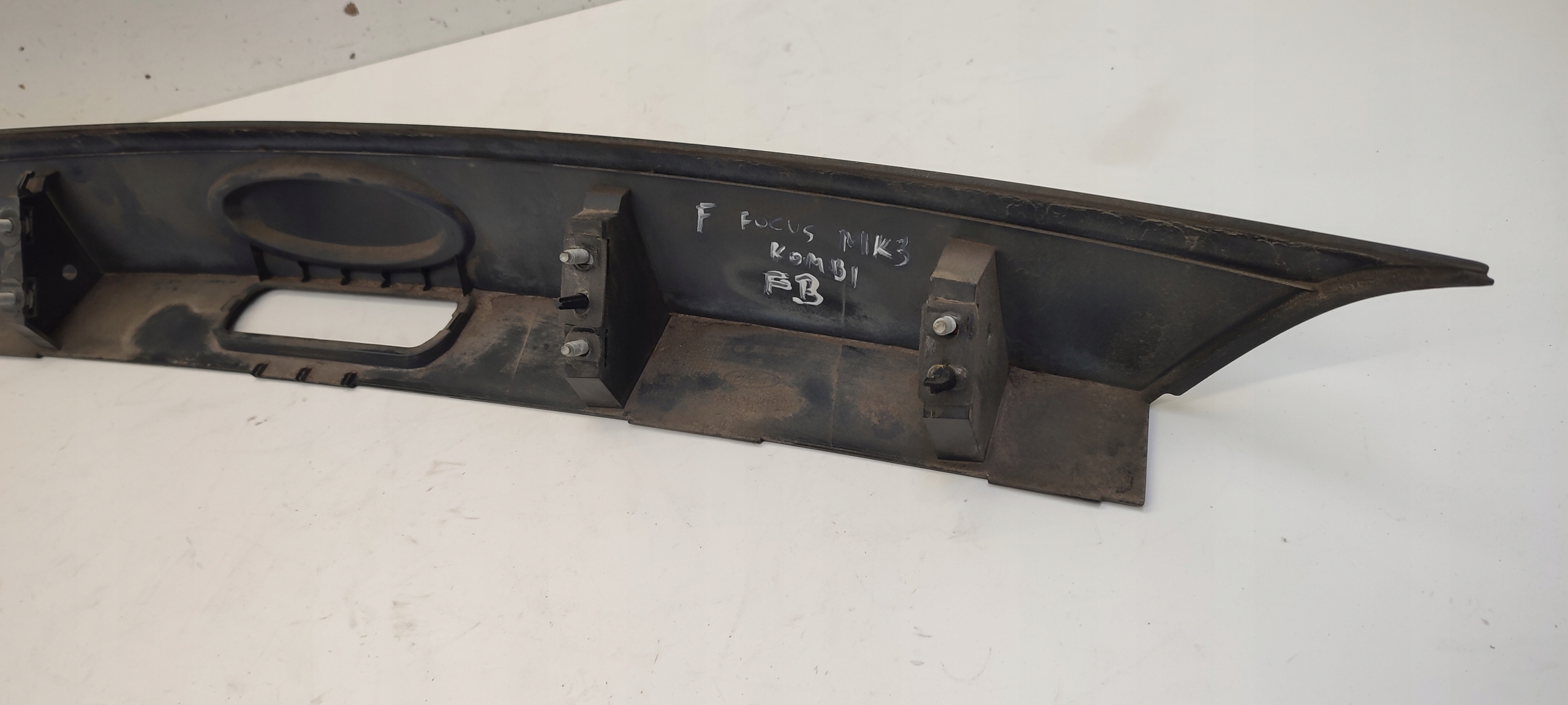 Couverture du capot FB BM51N43404A Ford Focus MK3 1,0 Ecoboost
