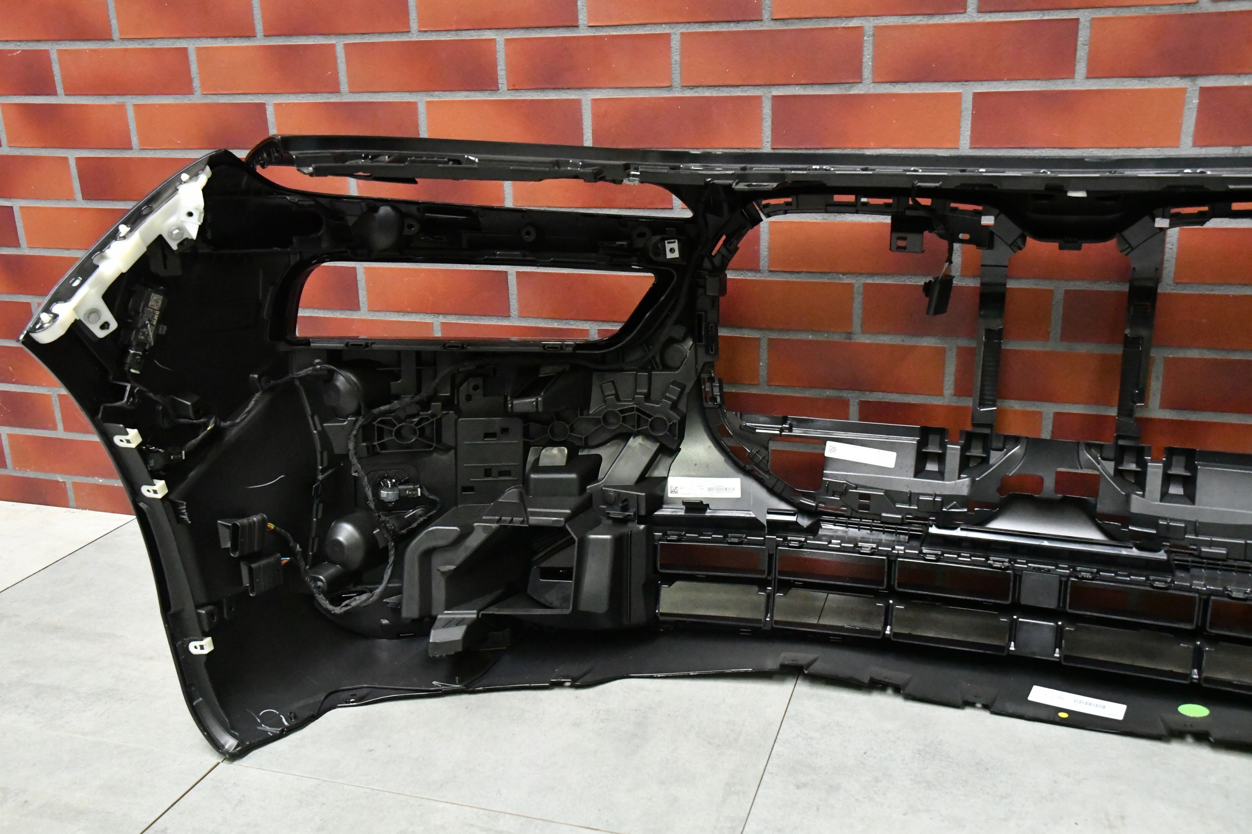 bumper front front BMW 7 G70 475 BLACK SAPPHIRE