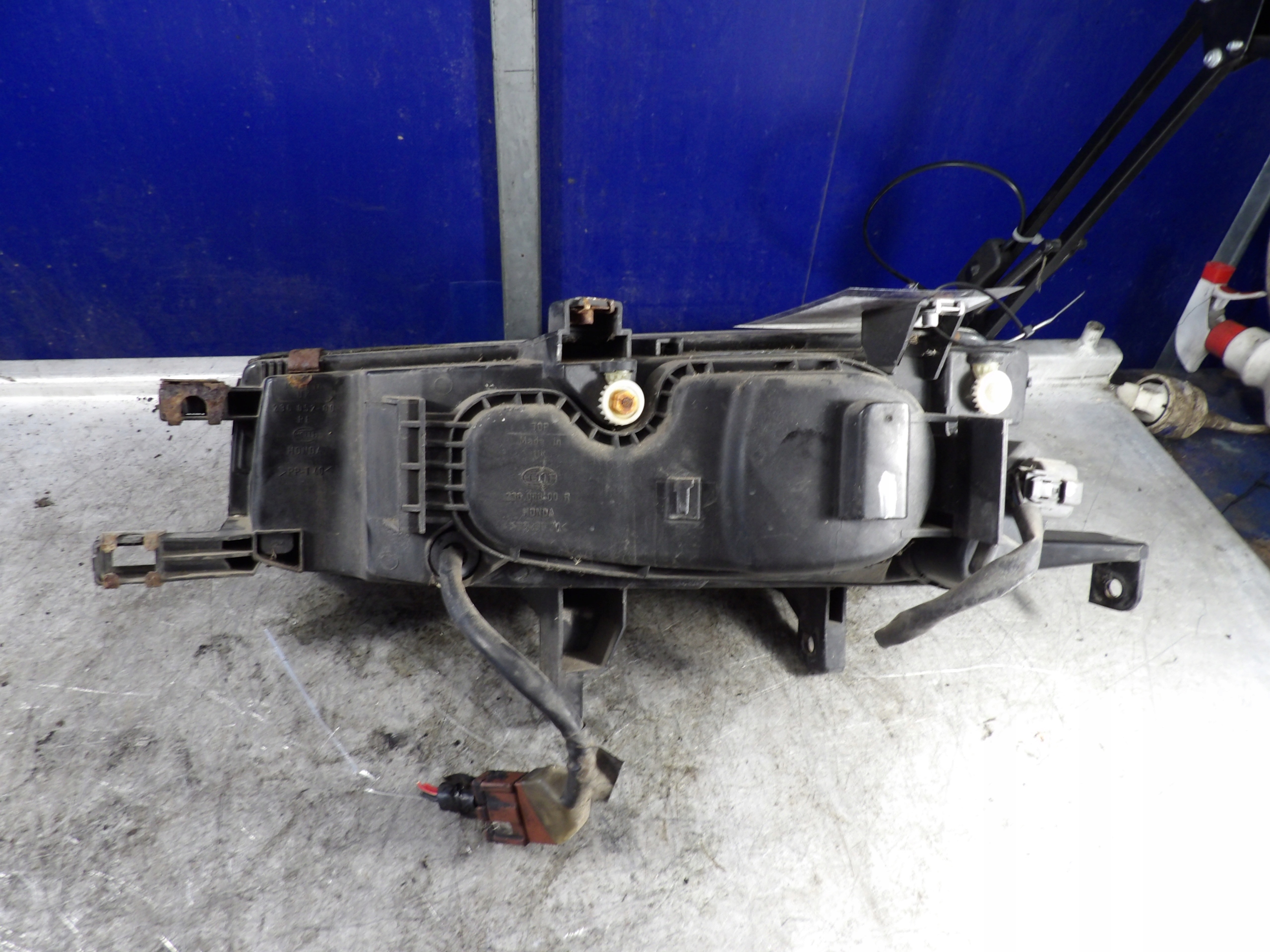 Honda Accord V light front right 1,4B