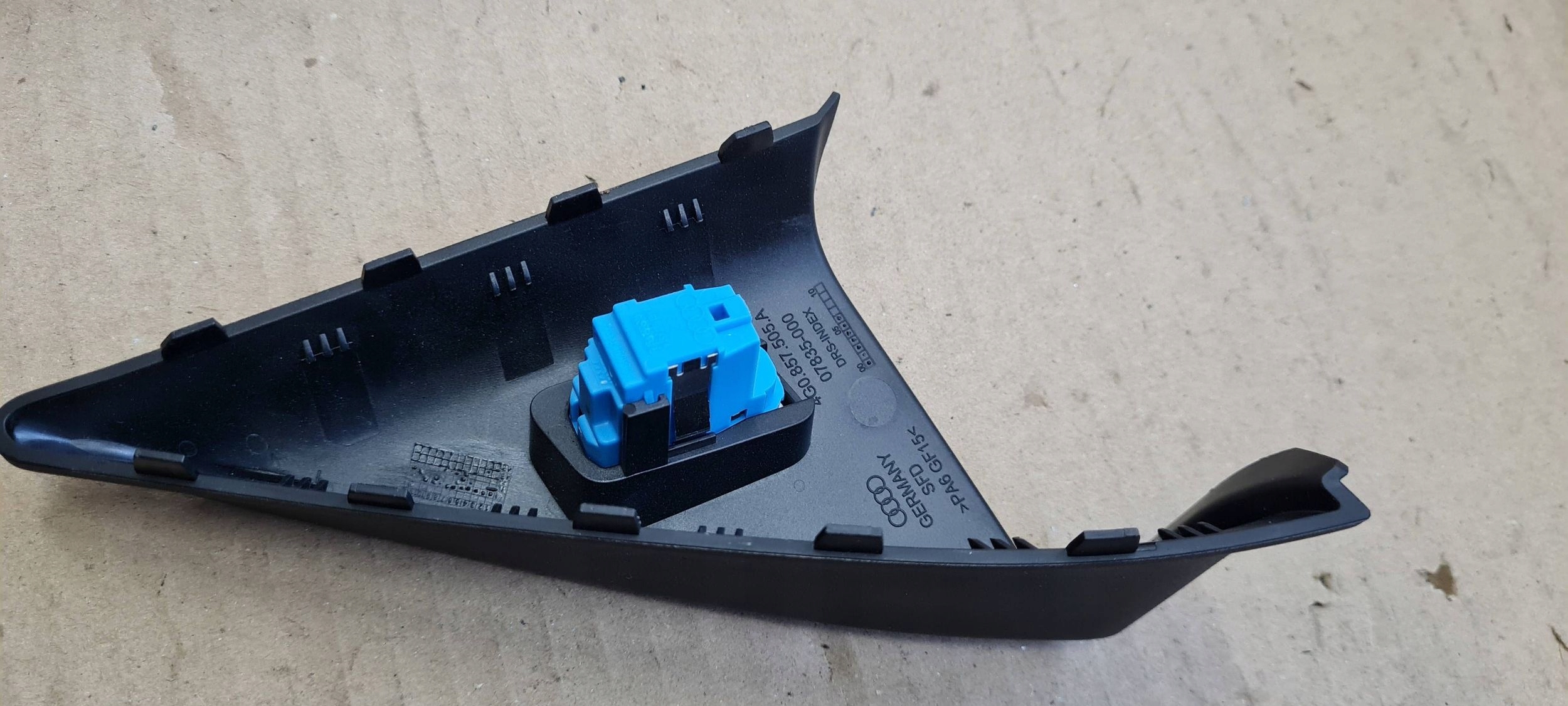 S6 C7 4G A6 LIFT cover cap mirrors left front button 4G0857505A