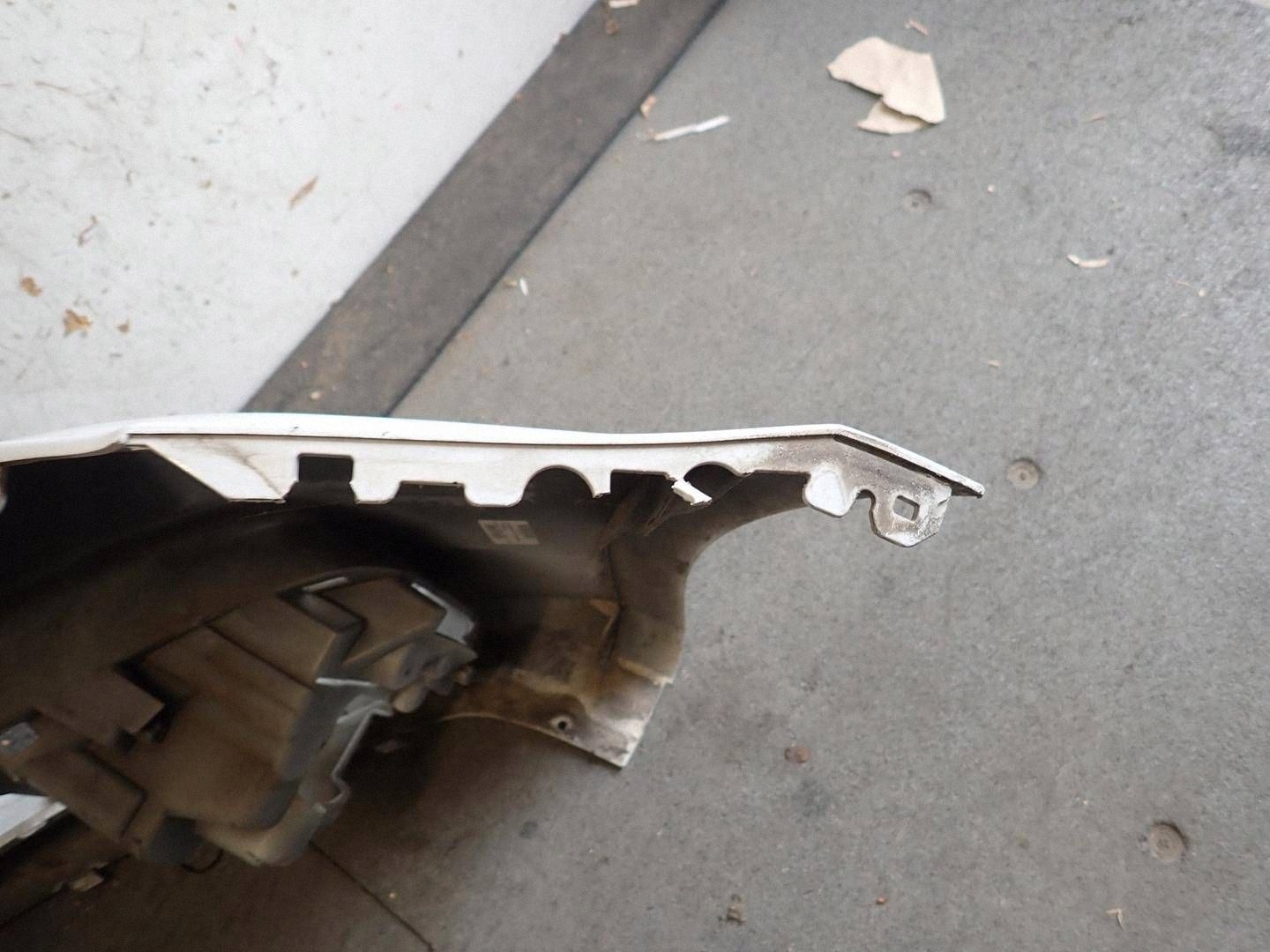 bumper front front AUDI A1 LIFT 2014- 8X