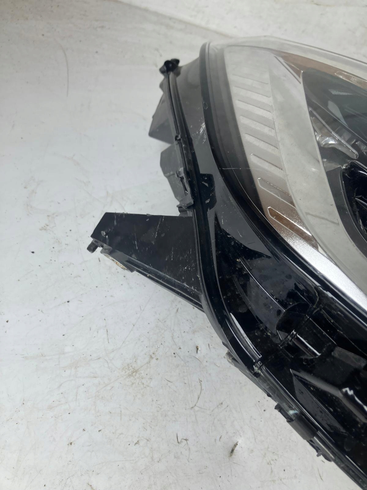 light right front FULL LED RENAULT CLIO V 2601008814R
