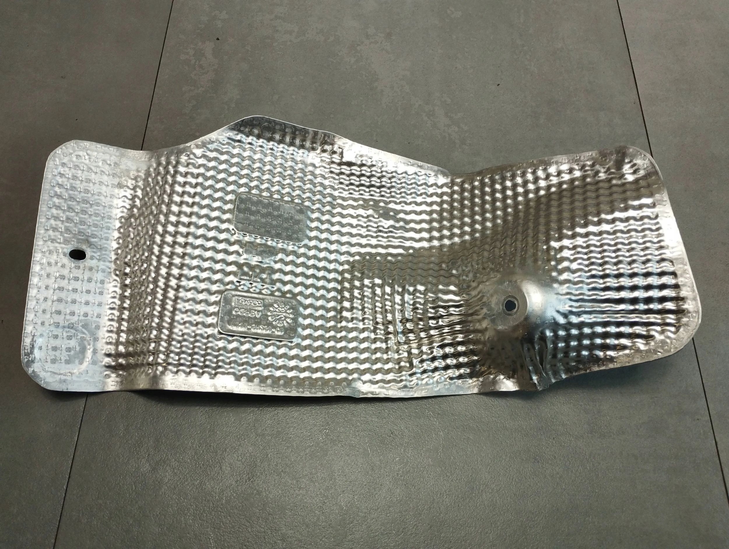 Volkswagen Amarok II Blende Abdeckung TERMICZNA MB3B5H258CB
