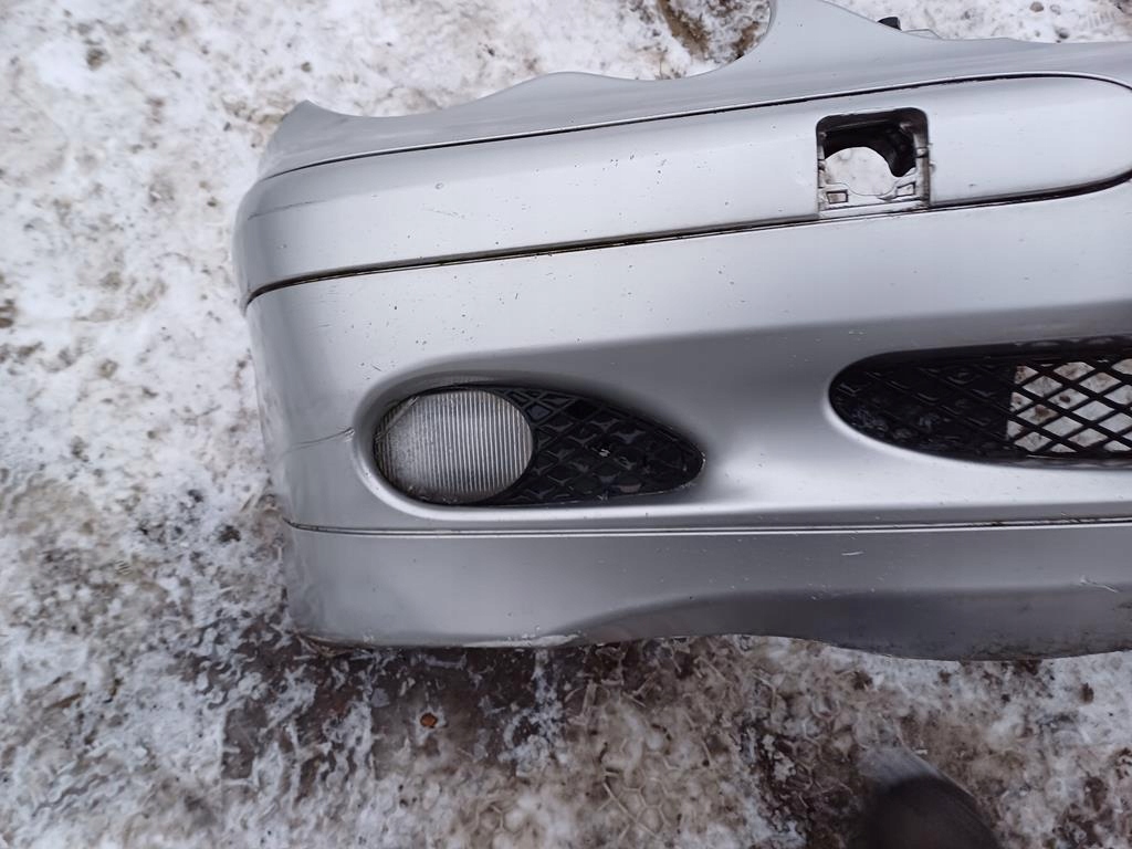 MERCEDES C-KLASA W203 bumper front 744 PDC SREBRNY