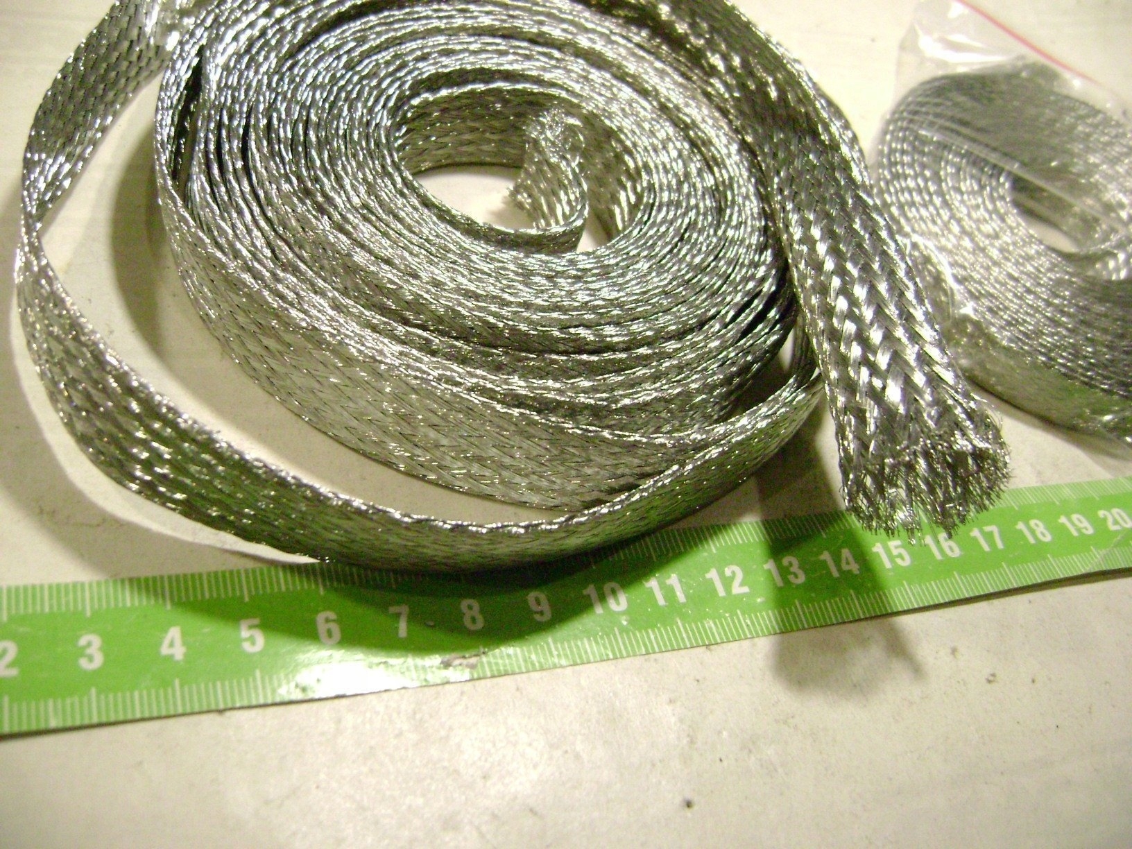 металлический жгут