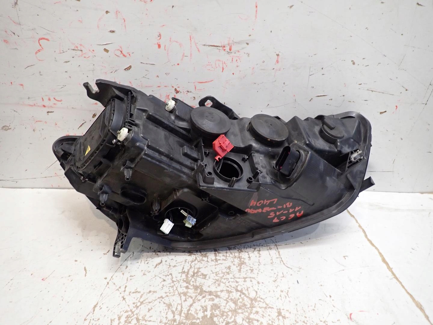 light front front left AUDI A6 C7 2011-2015 BI-XENON 4G