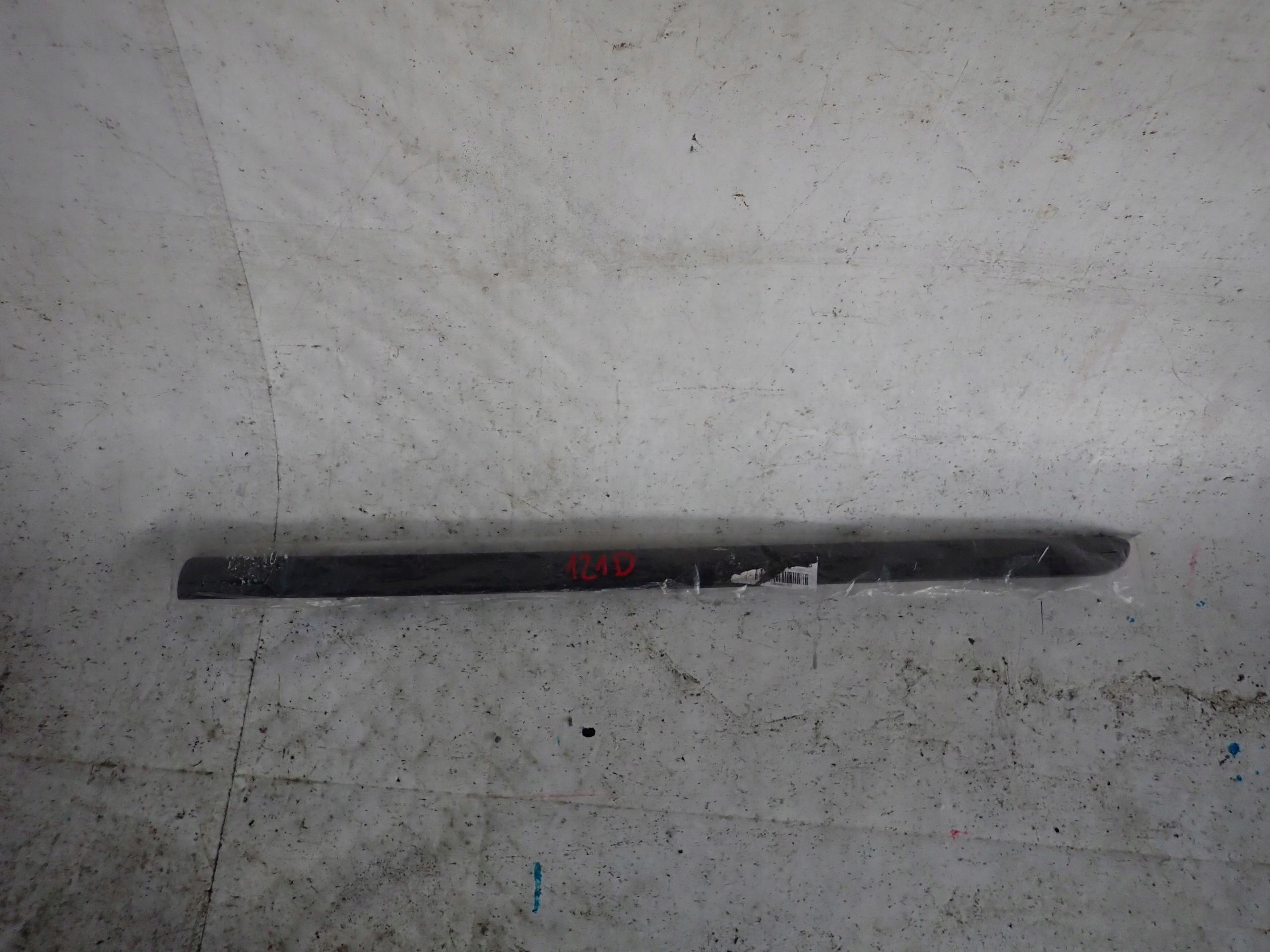 PEUGEOT 3008 II 5008 II 16- moulding door left front front
