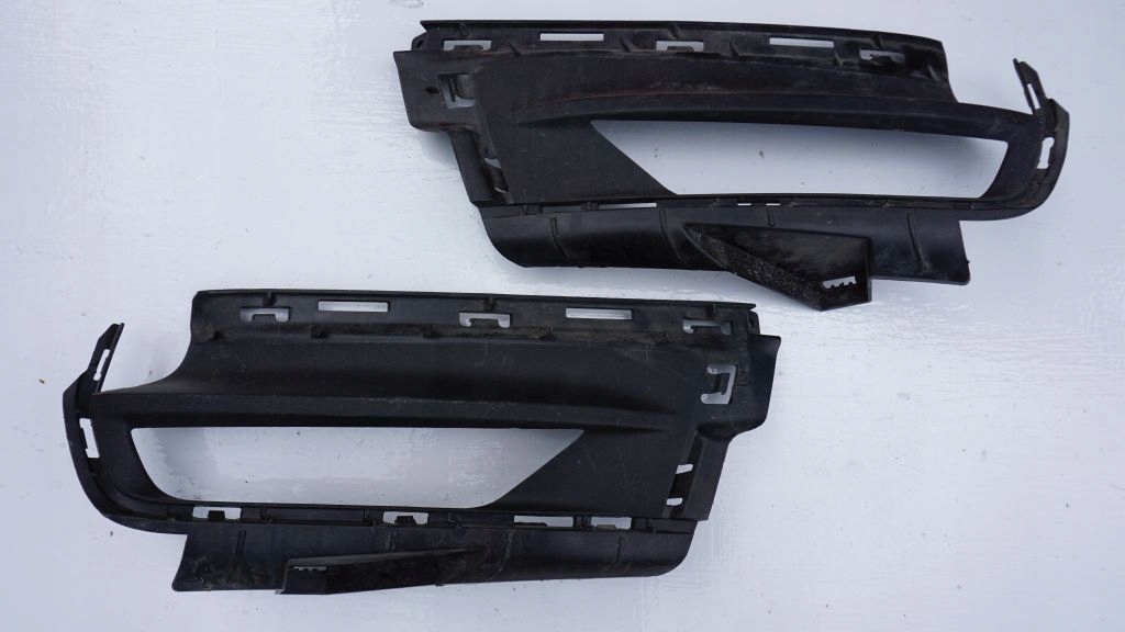 VOLVO V90 CC bracket grid spoiler of a bumper right front