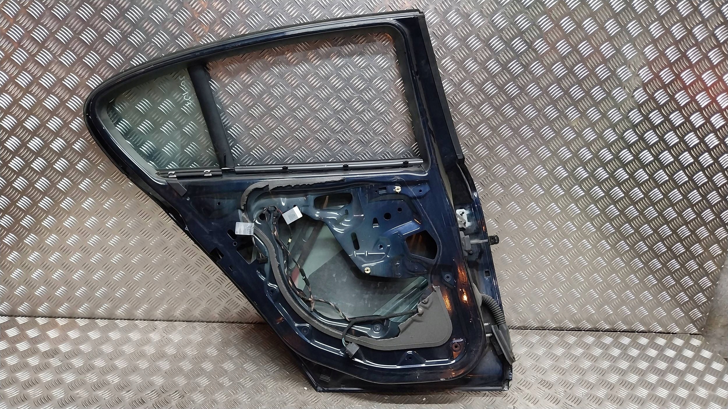 Tür heck links BMW 1 E87 04