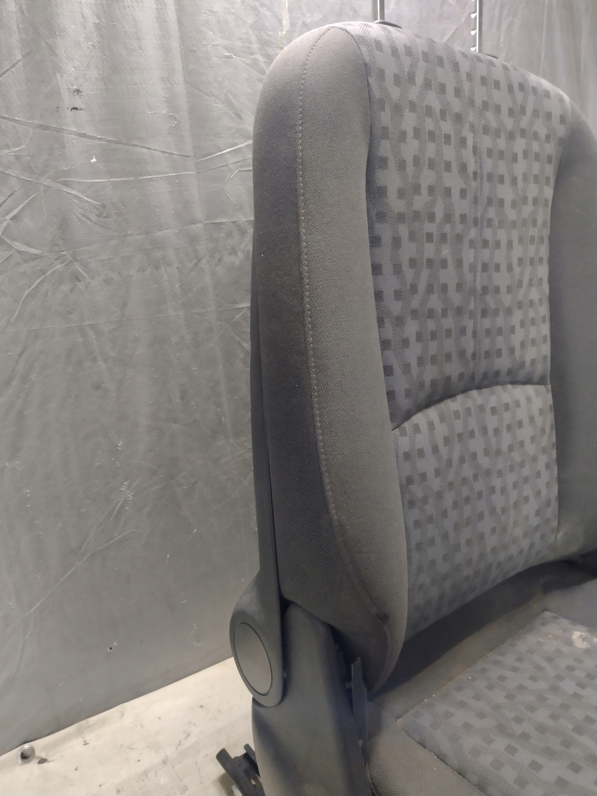 sedačka spolujezdce pravý předek Mercedes Vaneo W414