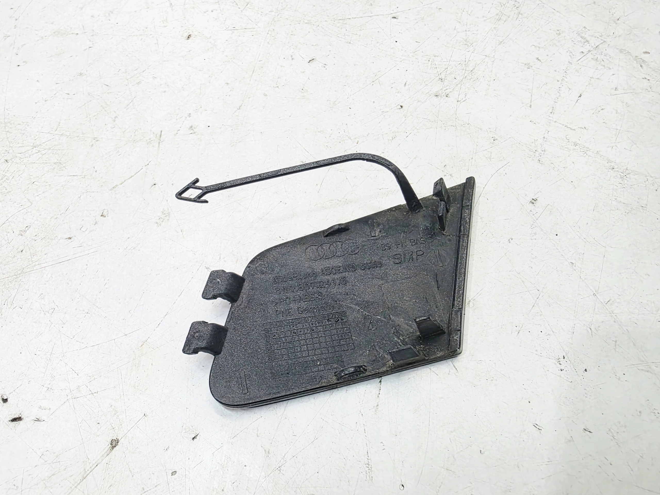 Copri Paraurti Anteriore AUDI A4 B9 LIFT 8W0807241E LX7H